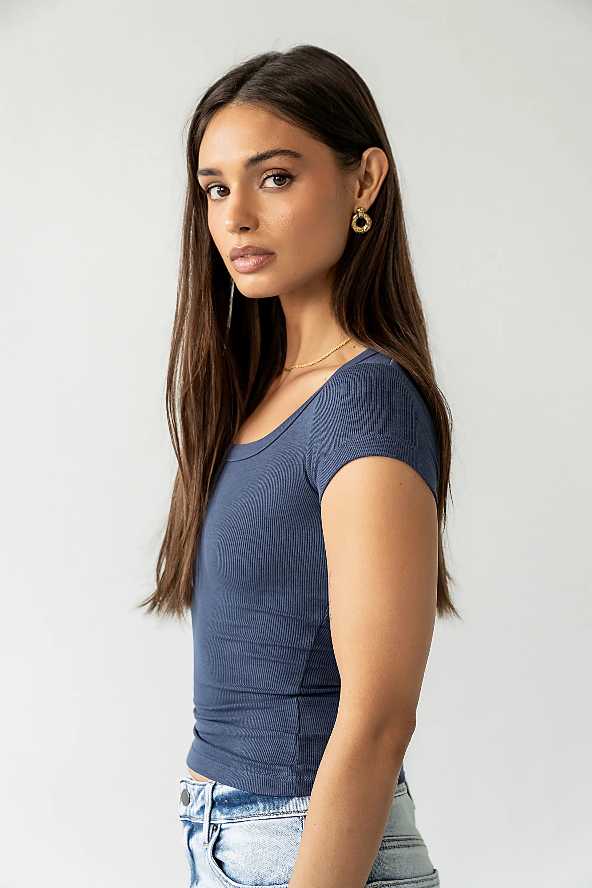 Freya Ribbed Top in Navy - Image 3