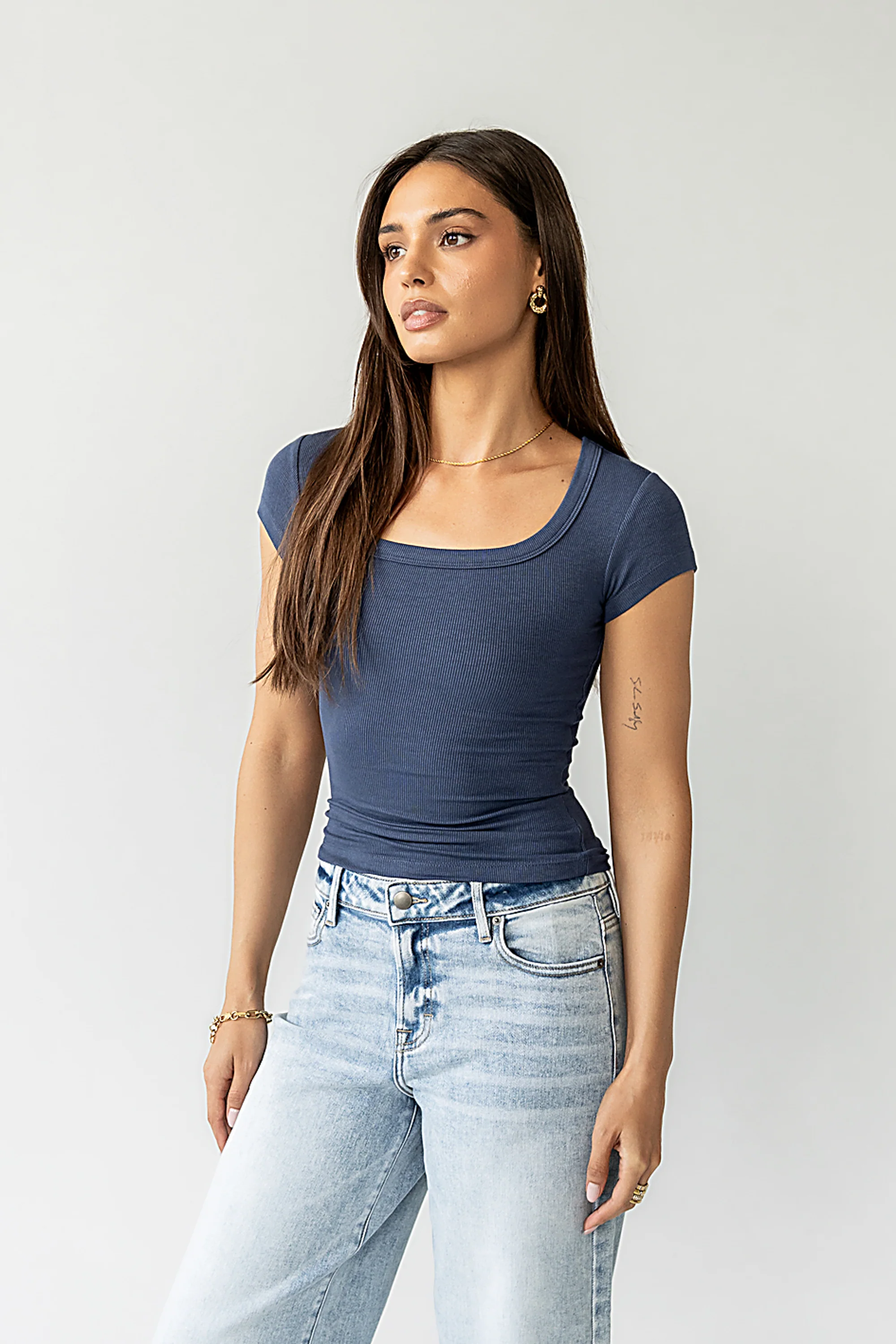 Freya Ribbed Top in Navy - Image 4