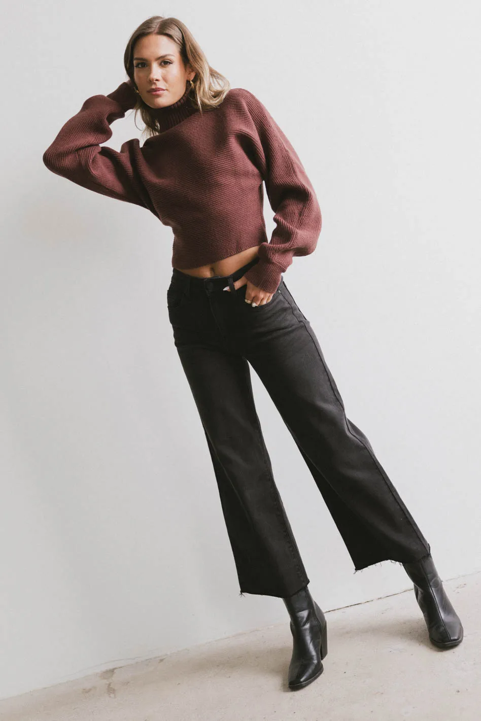 Gracelyn Turtleneck Sweater in Redbrown - FINAL SALE - Image 5