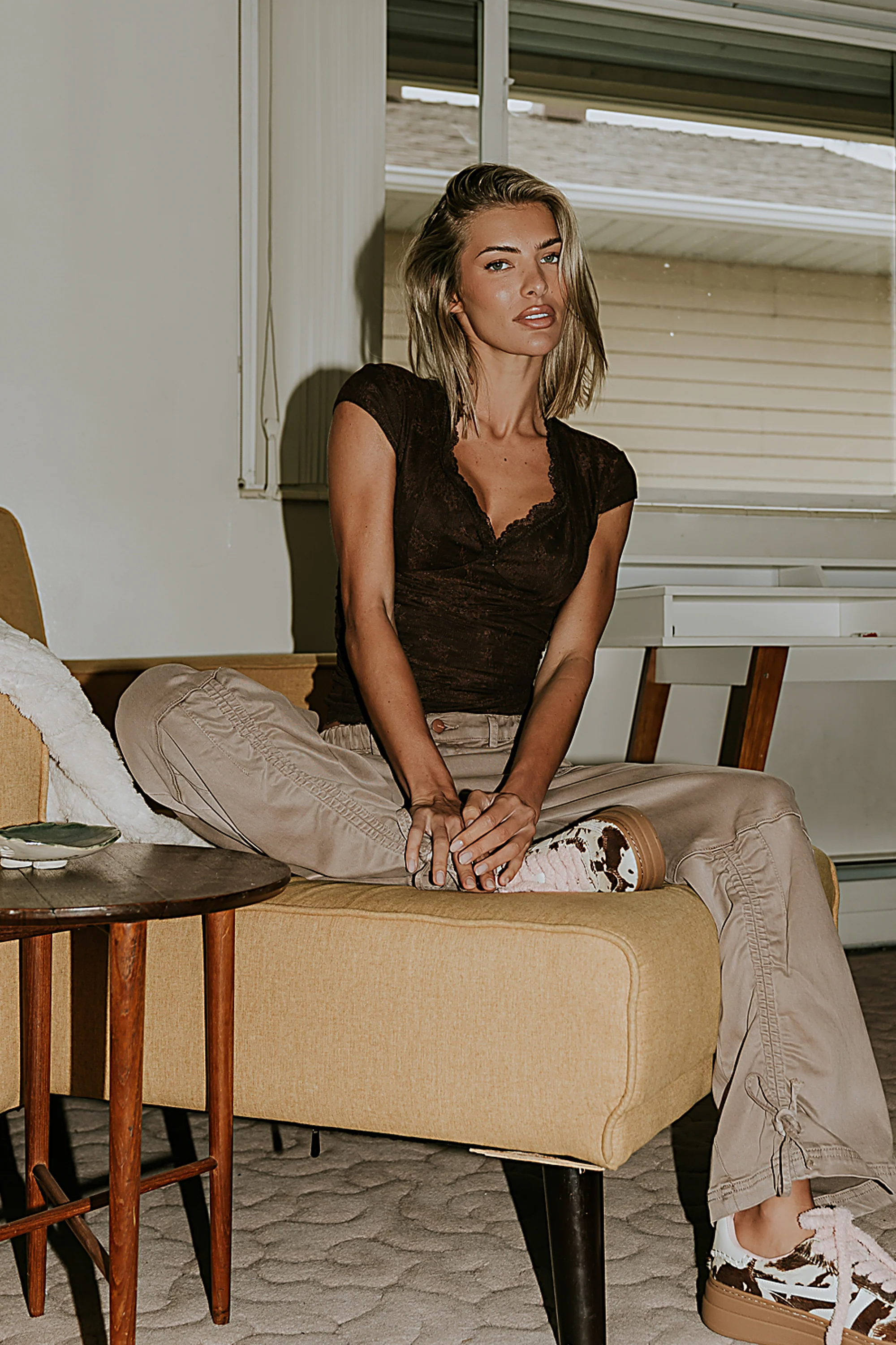 Gracie Lace Top in Brown - Image 5