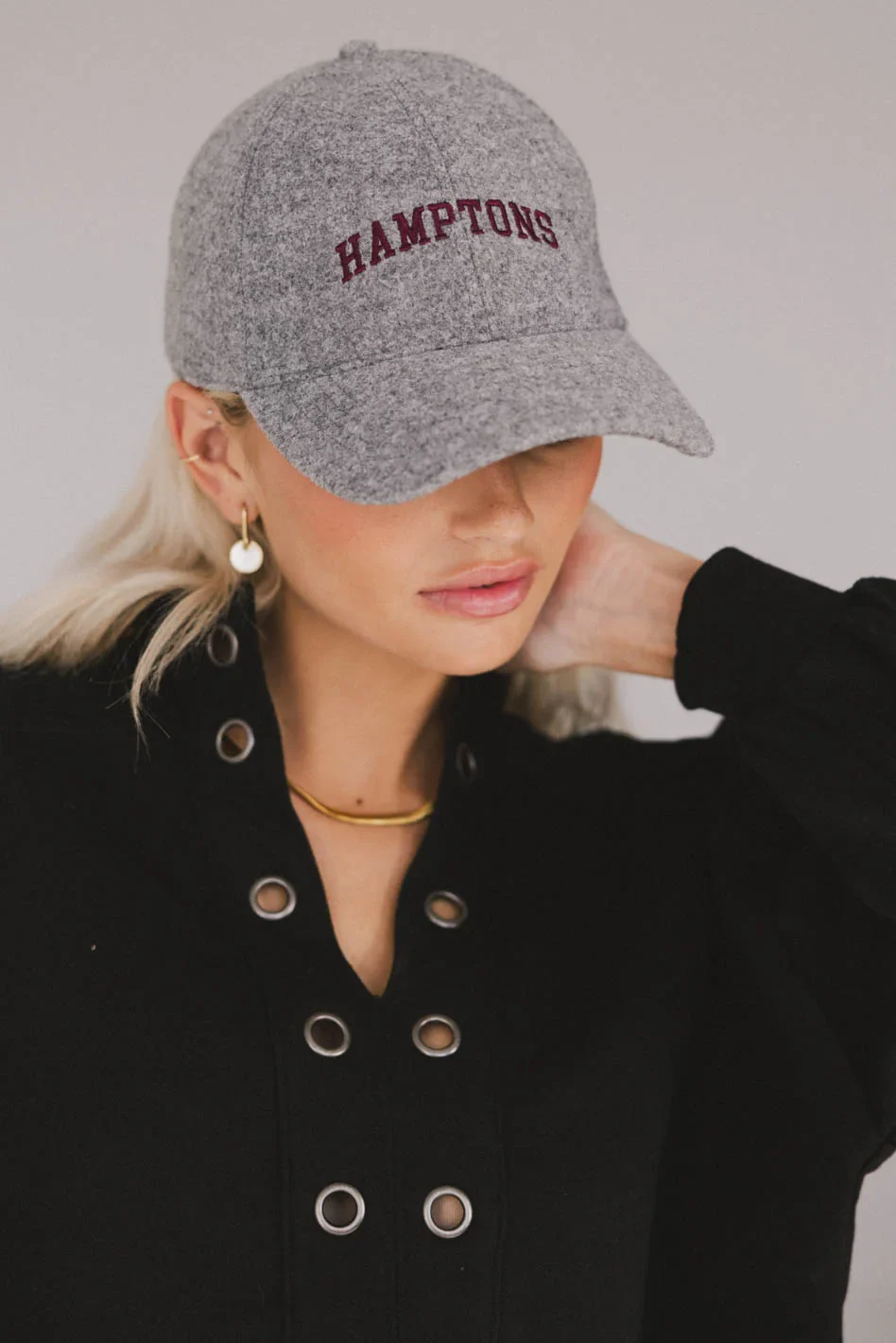 Hamptons Baseball Cap in Grey - FINAL SALE - Image 2