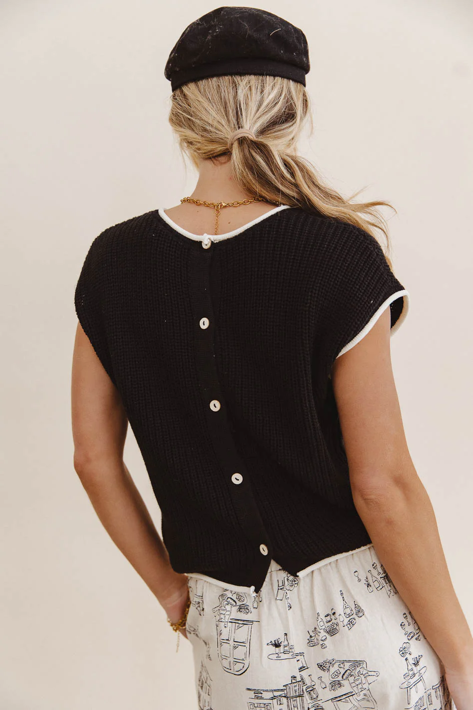 Harmony Contrast Sweater in Black - FINAL SALE - Image 2