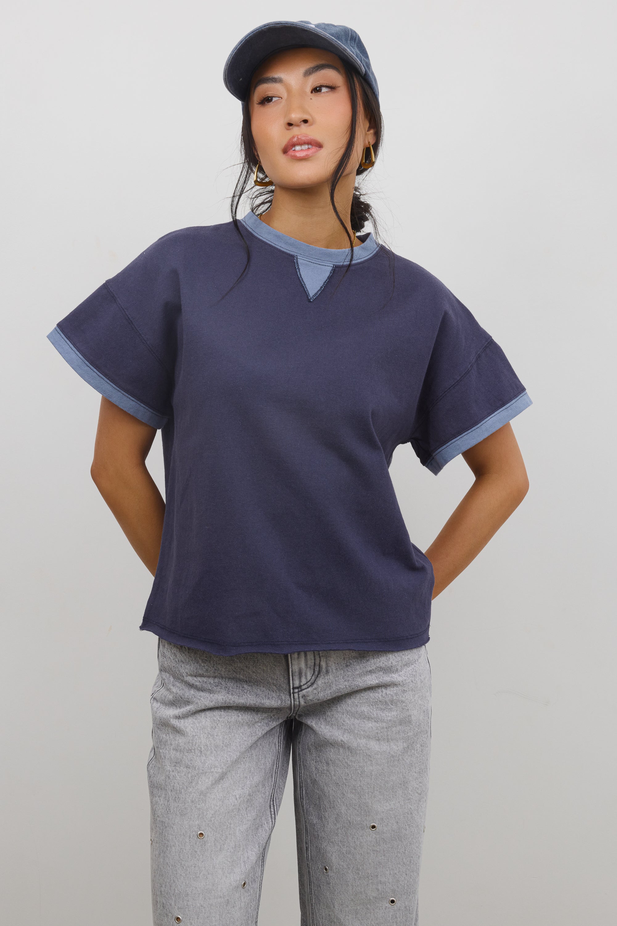 Jace Contrast Tee in Navy - FINAL SALE - Image 4