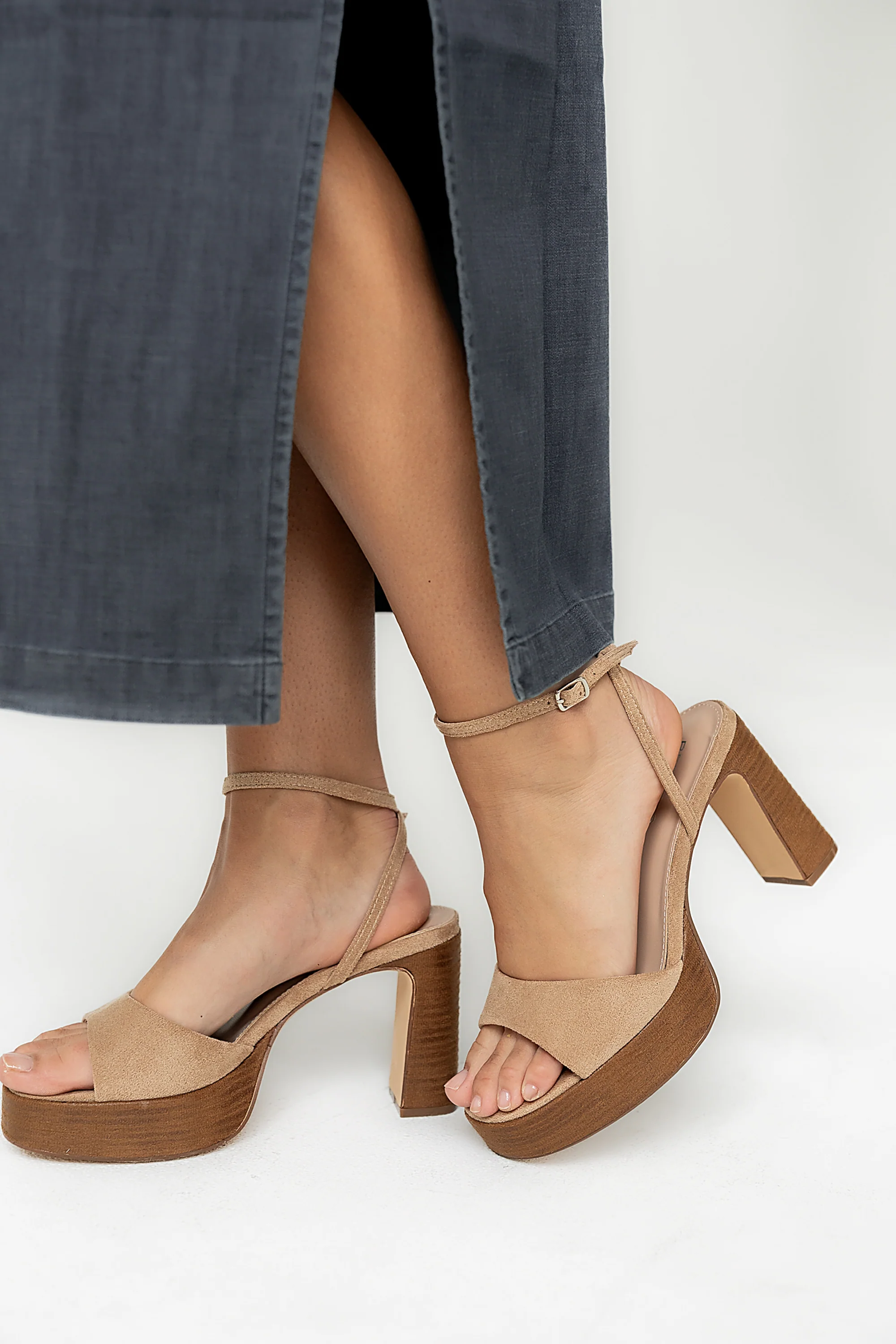 Jackie Platform Heel in Sand - FINAL SALE - Image 3