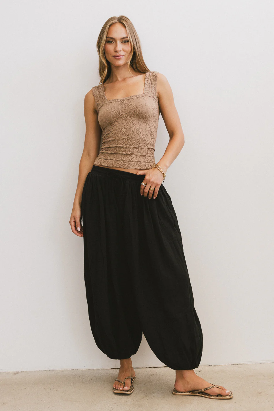 Jalen Loose Joggers in Black - FINAL SALE - Image 2