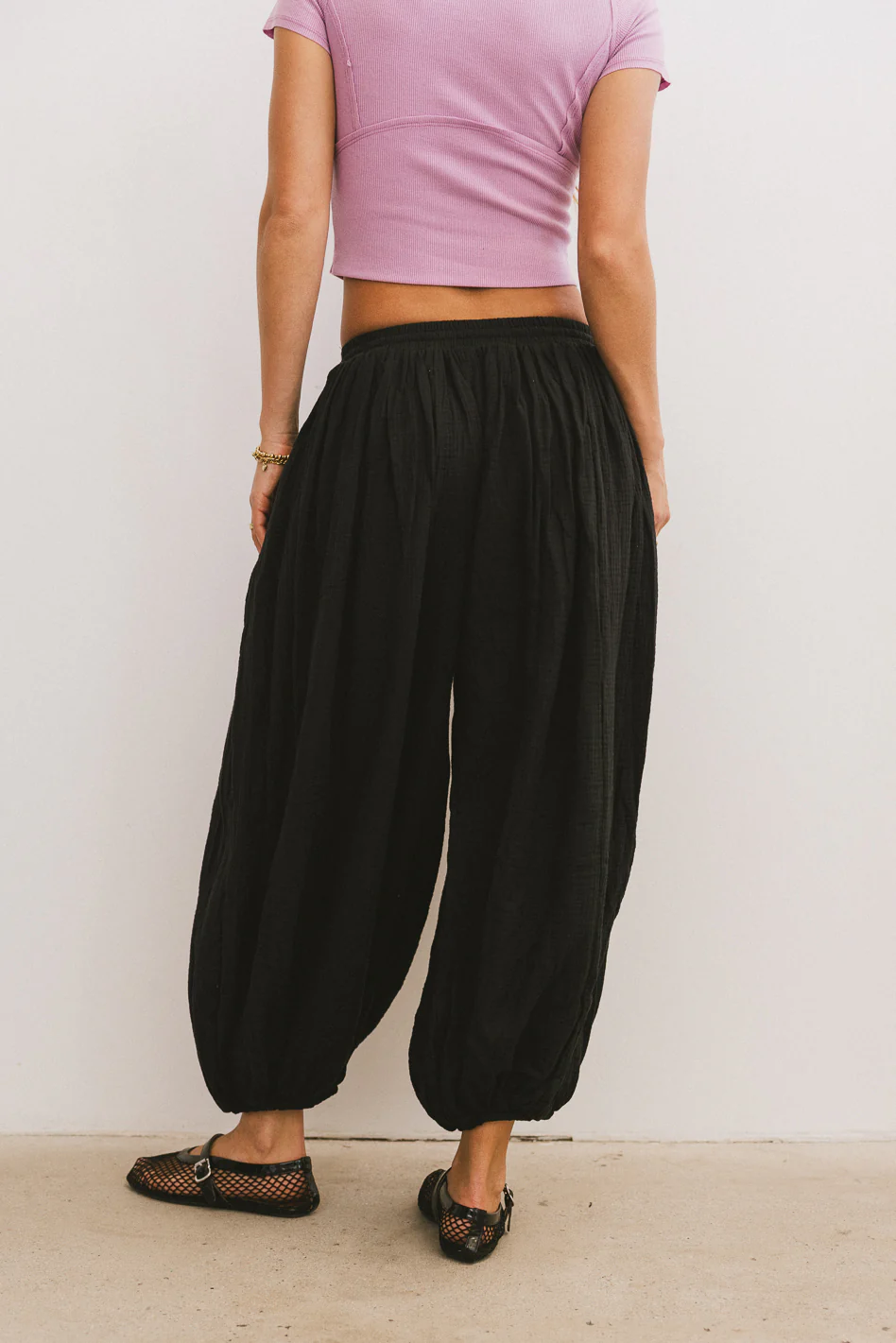 Jalen Loose Joggers in Black - FINAL SALE - Image 6
