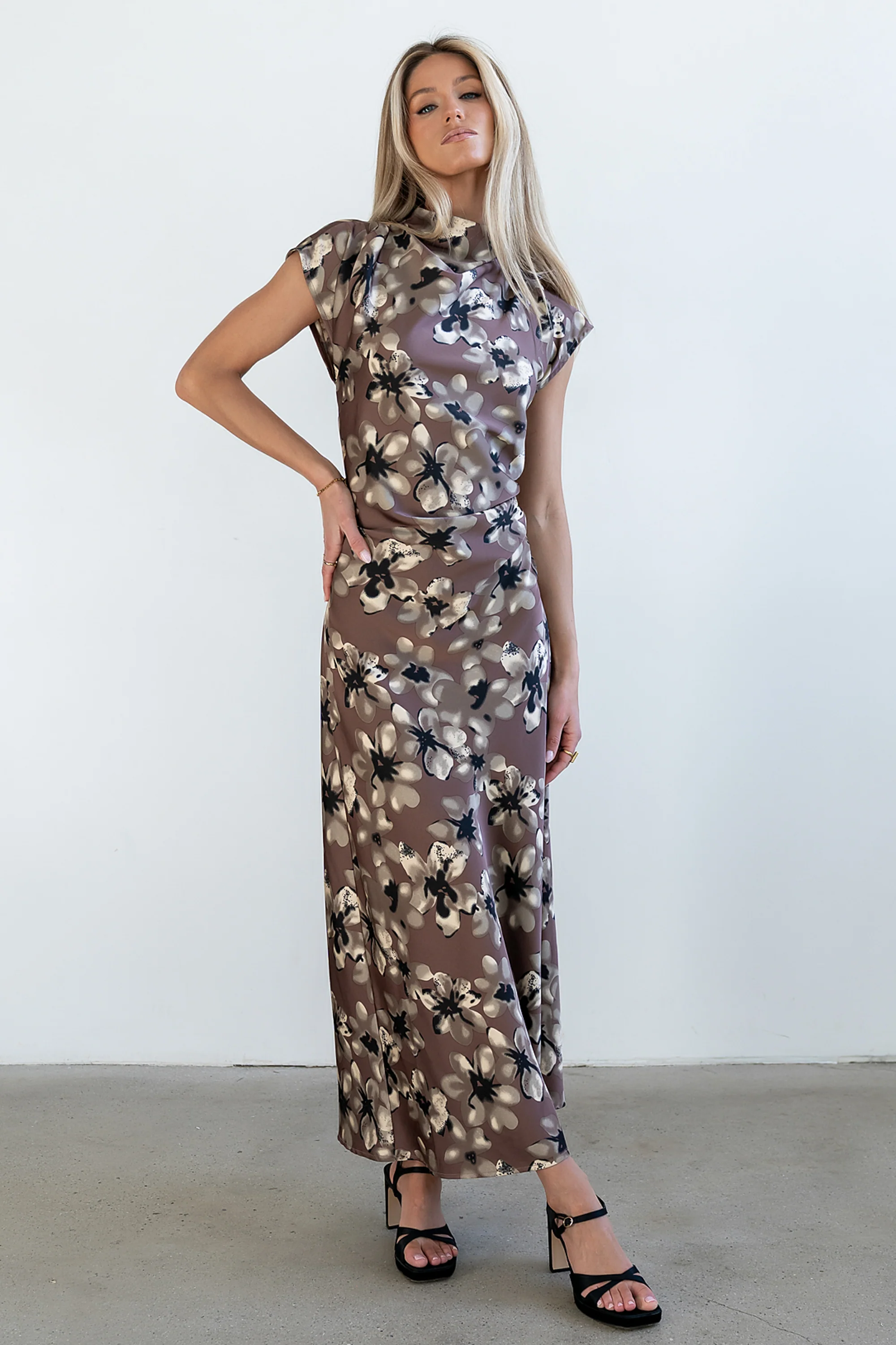 Janette Floral Maxi Dress - FINAL SALE - Image 2