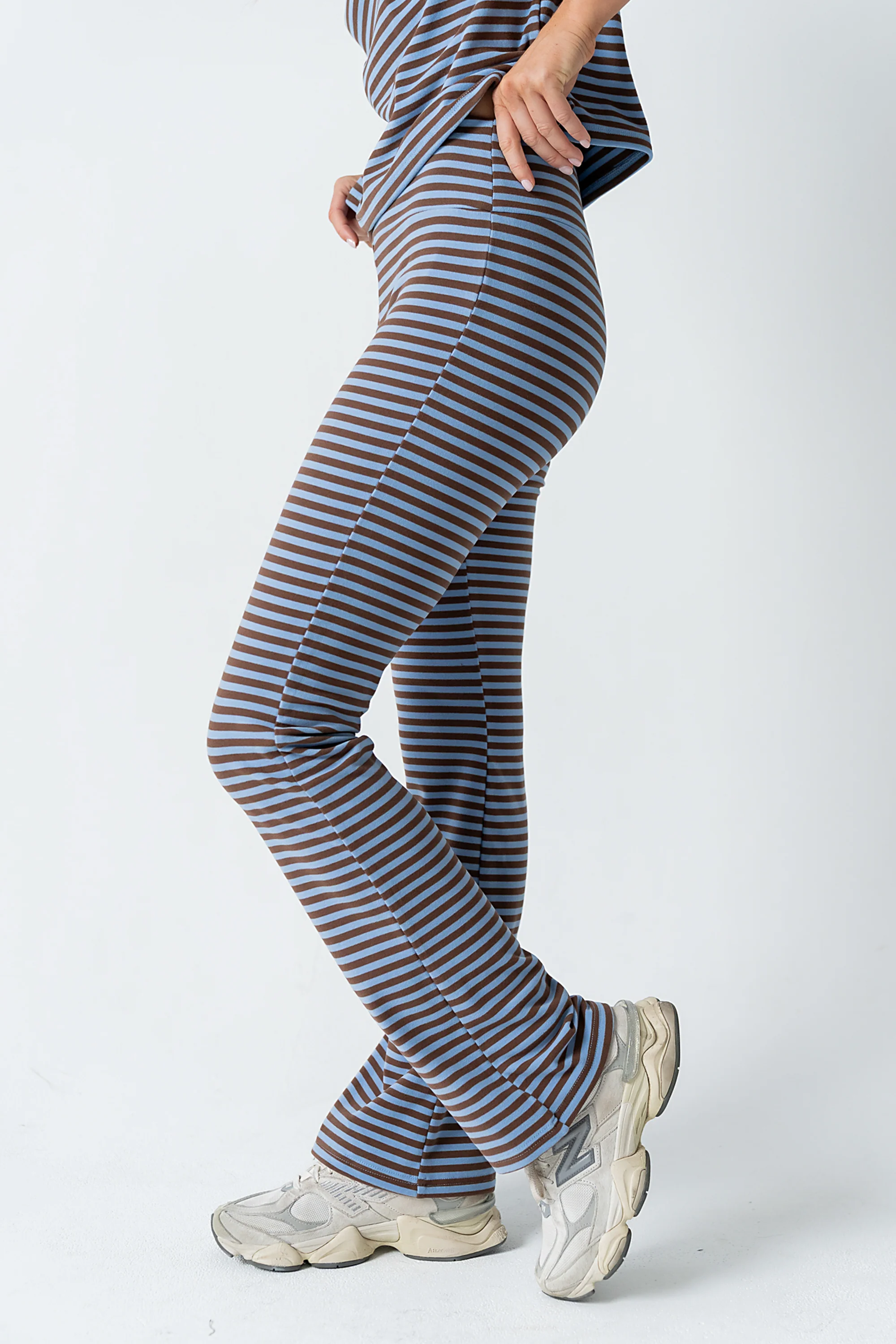 Jannet Striped Pants in Blue - Image 5
