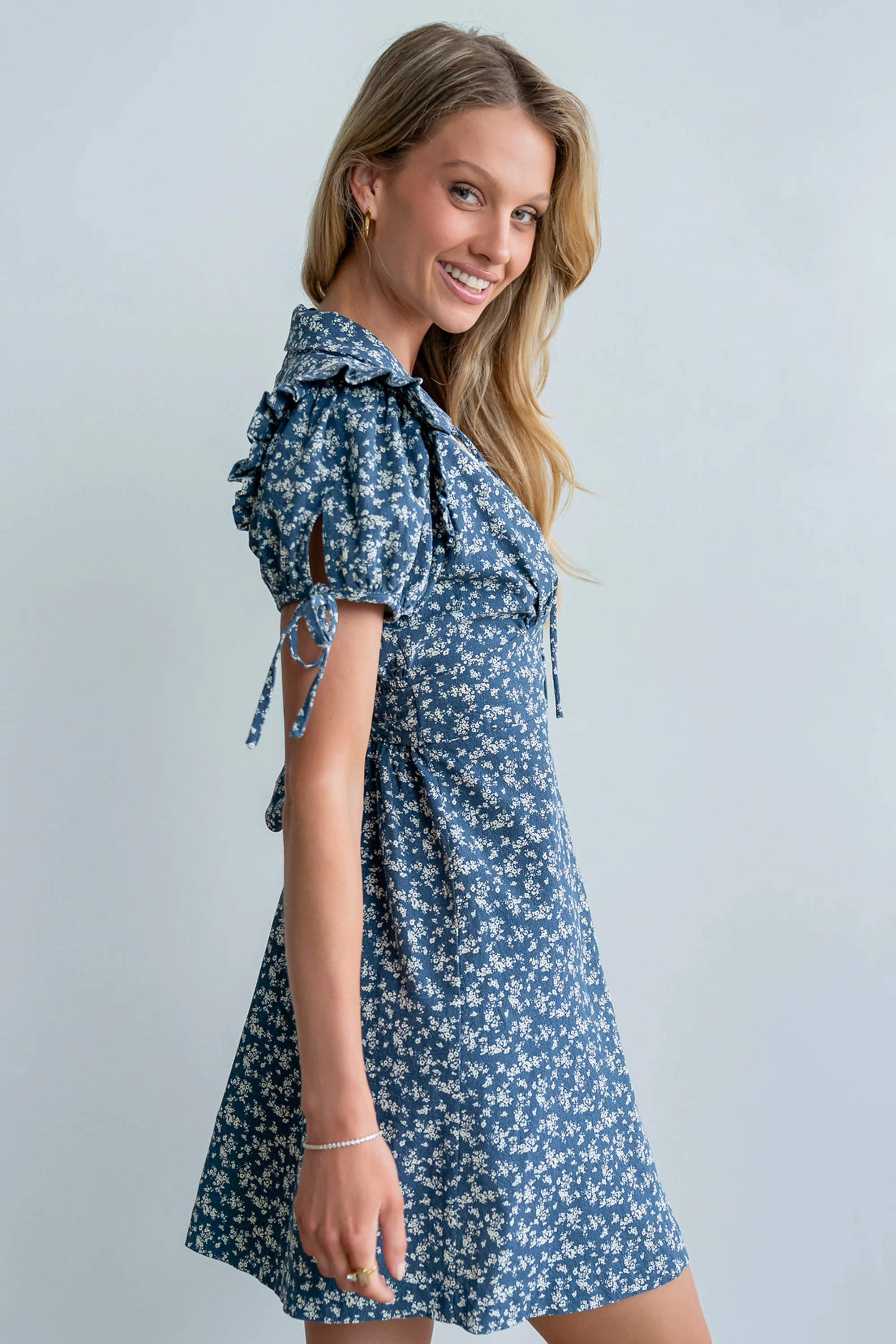 Jenny Floral Mini Dress in Blue - Image 4