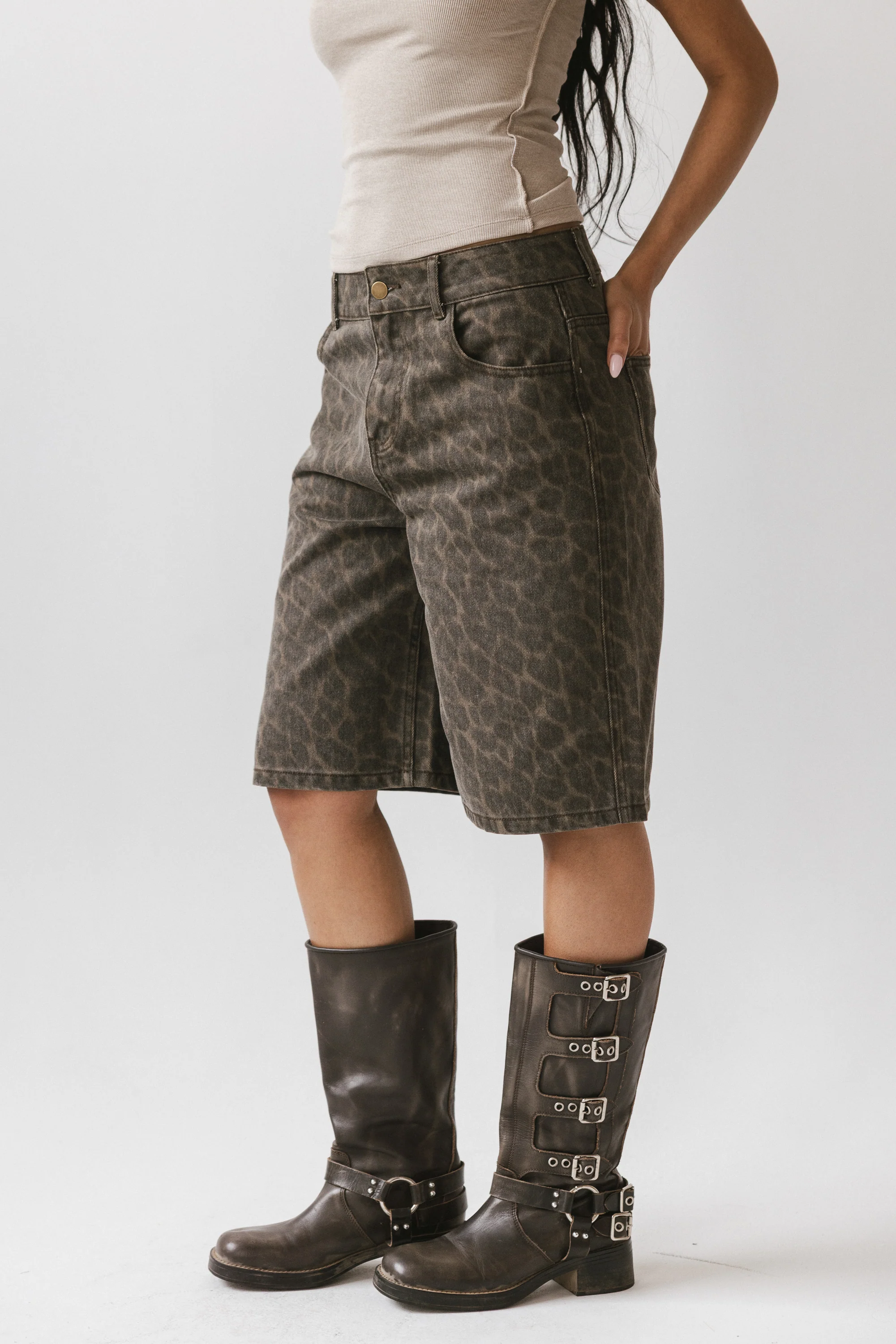 Jessy Leopard Bermuda Shorts - FINAL SALE - Image 5