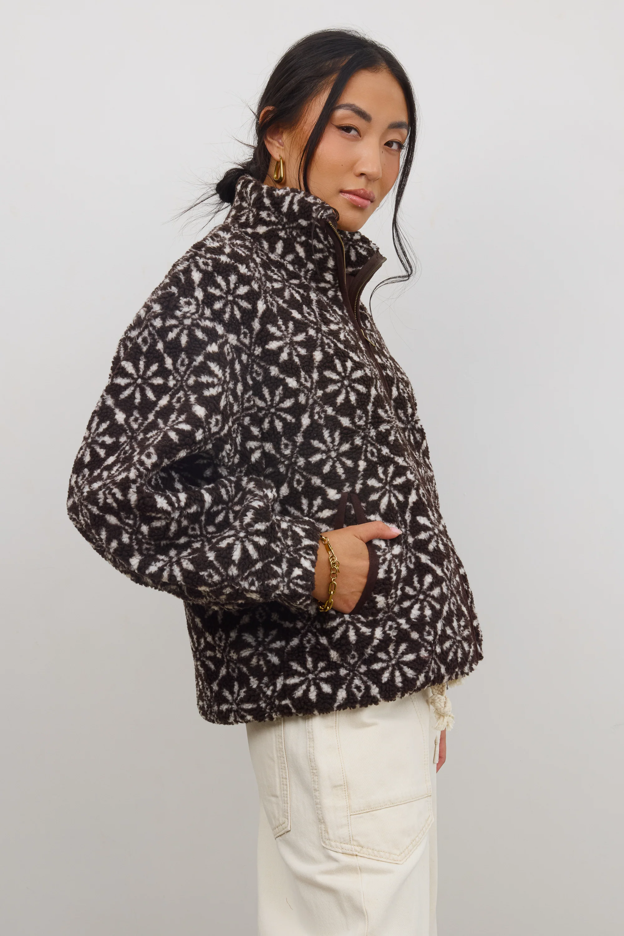 Jill Sherpa Jacket - Image 6