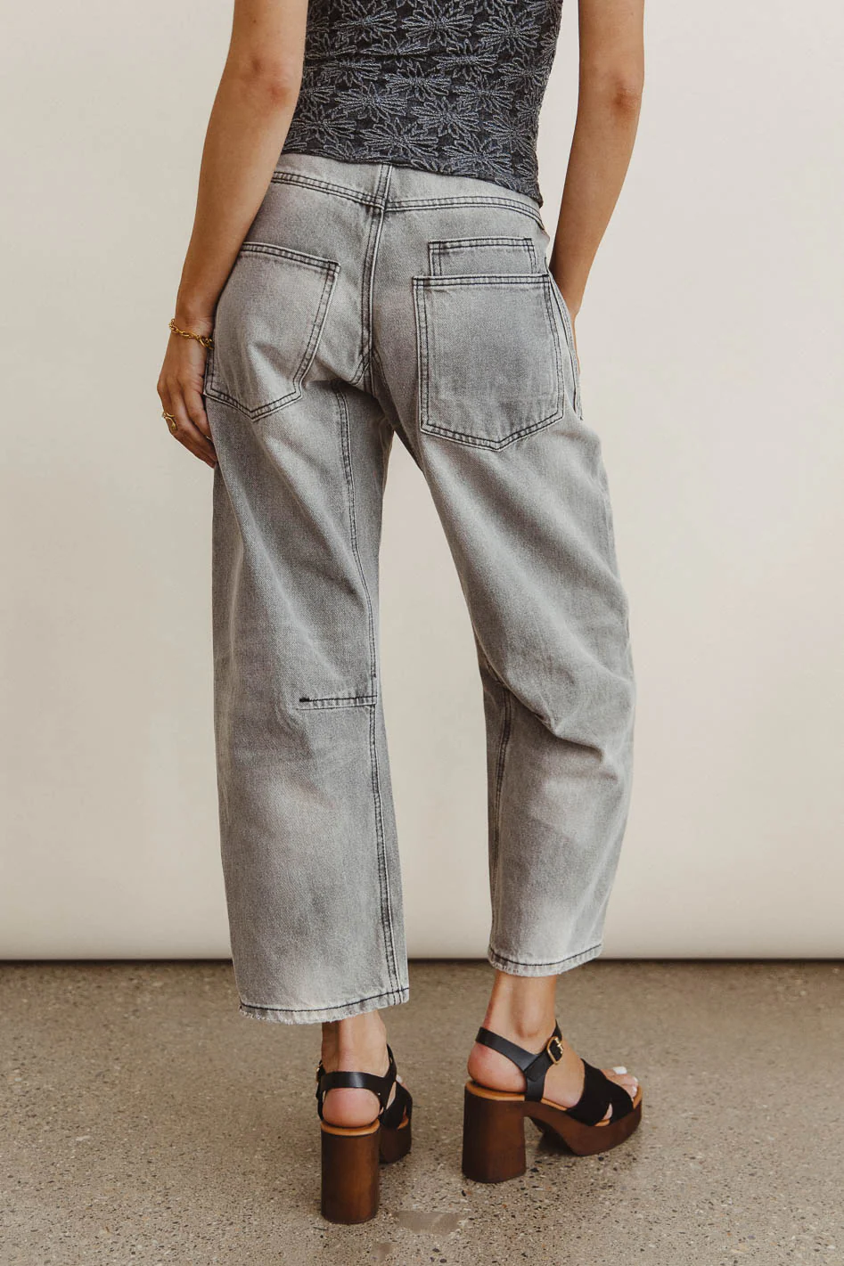 Jocelyn Barrel Jeans in Grey - FINAL SALE - Image 3