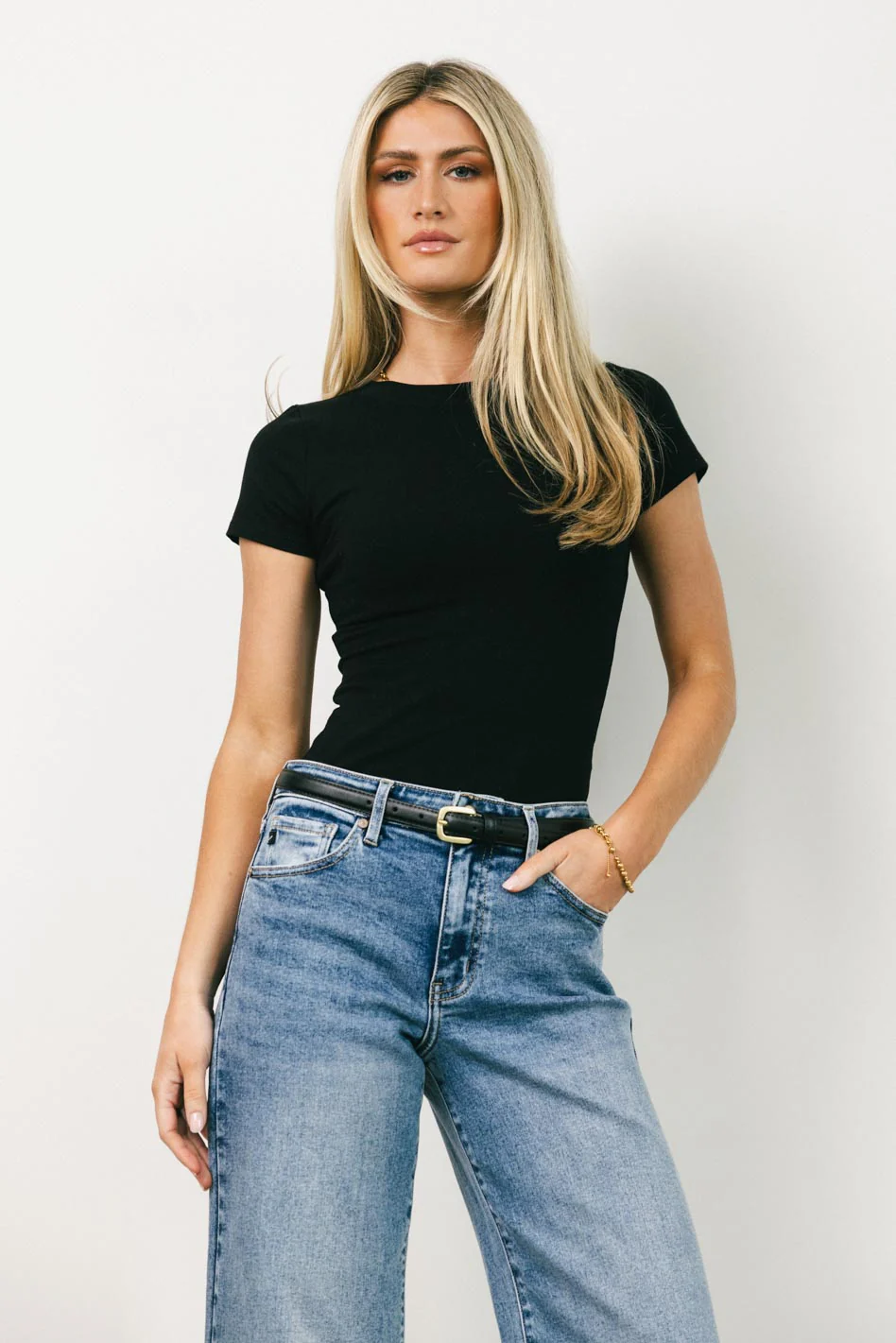 Joey Basic Top in Black - FINAL SALE - Image 4