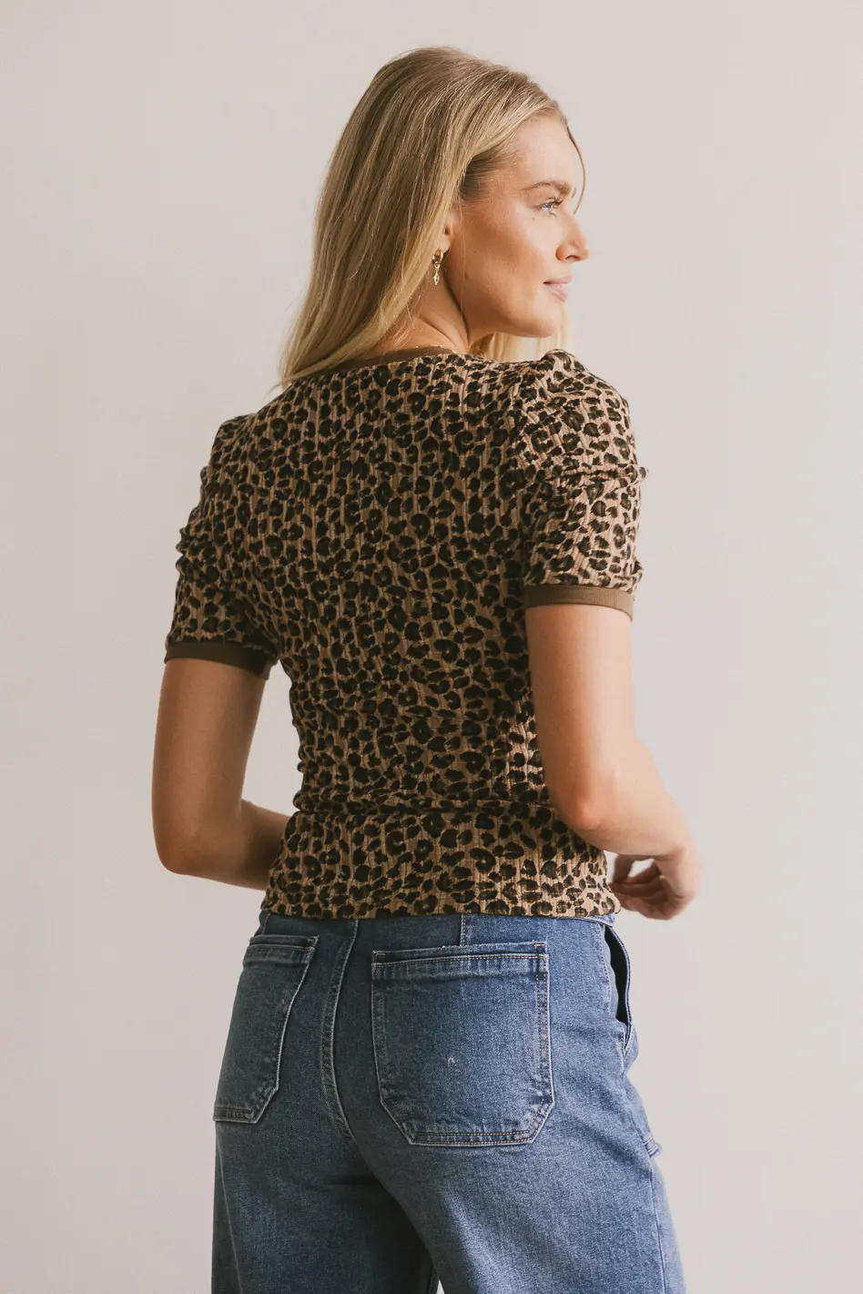 Jolie Leopard Tee - FINAL SALE - Image 6