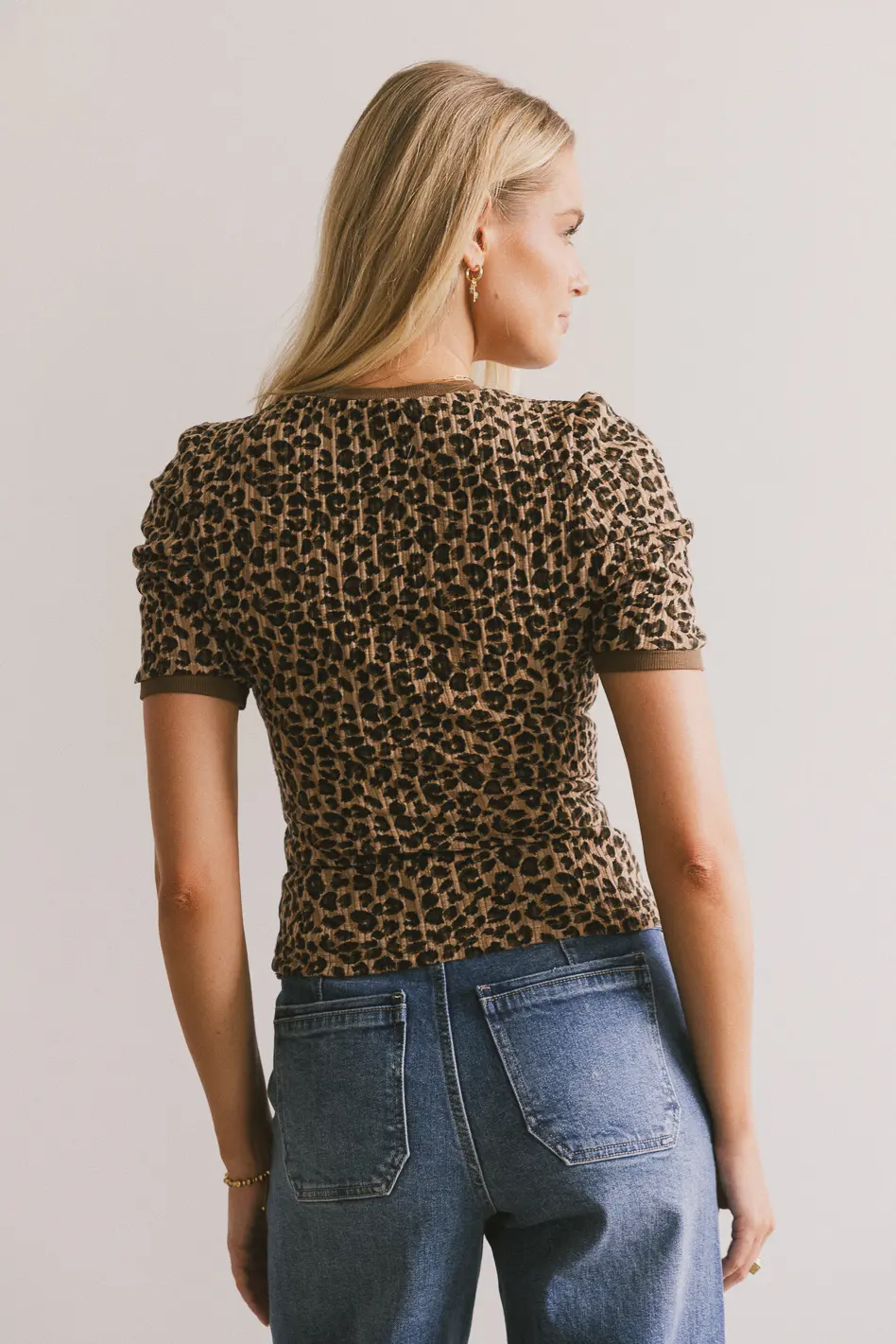 Jolie Leopard Tee - FINAL SALE - Image 8