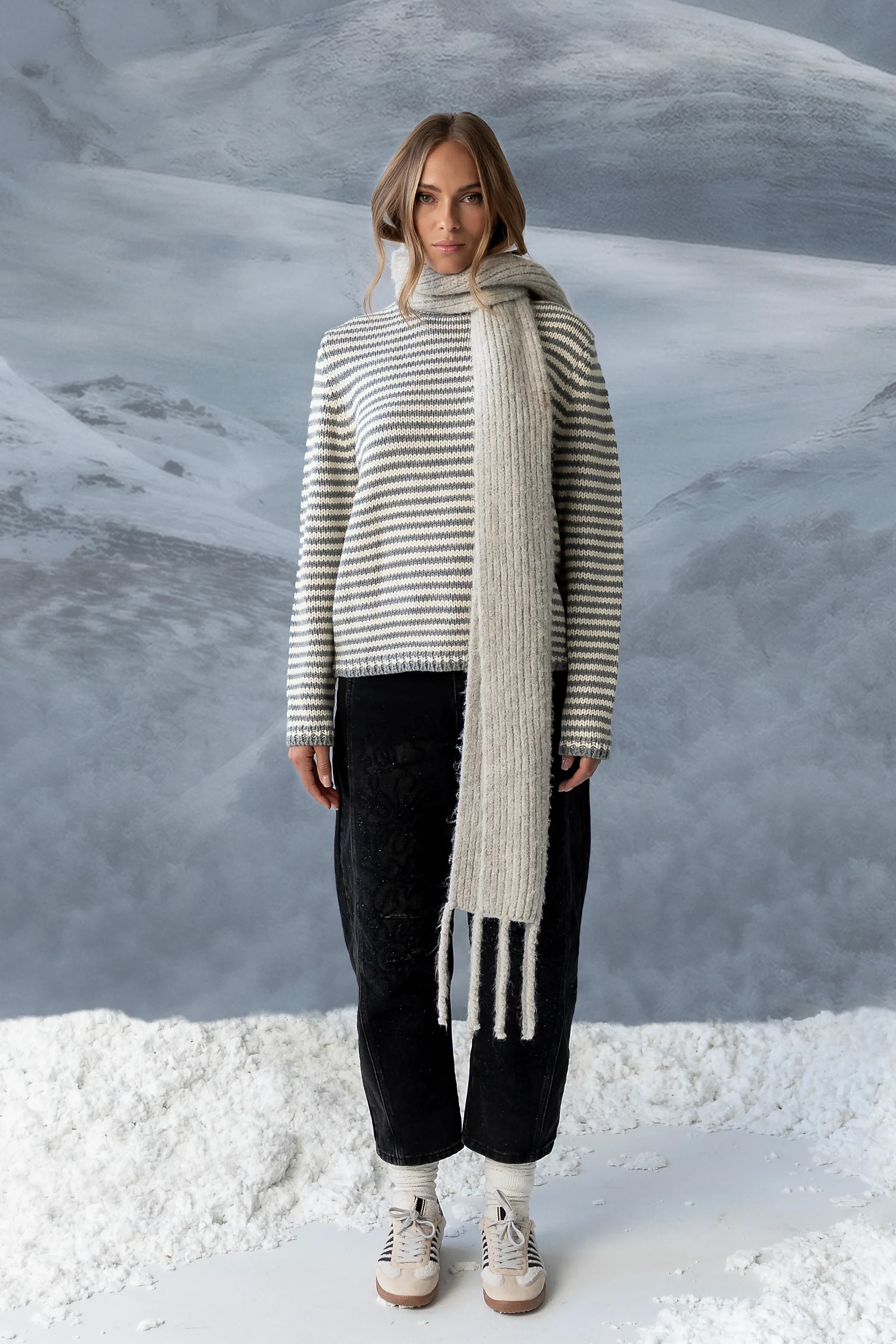 Jones Knit Sweater in Heather Grey - FINAL SALE - Image 3
