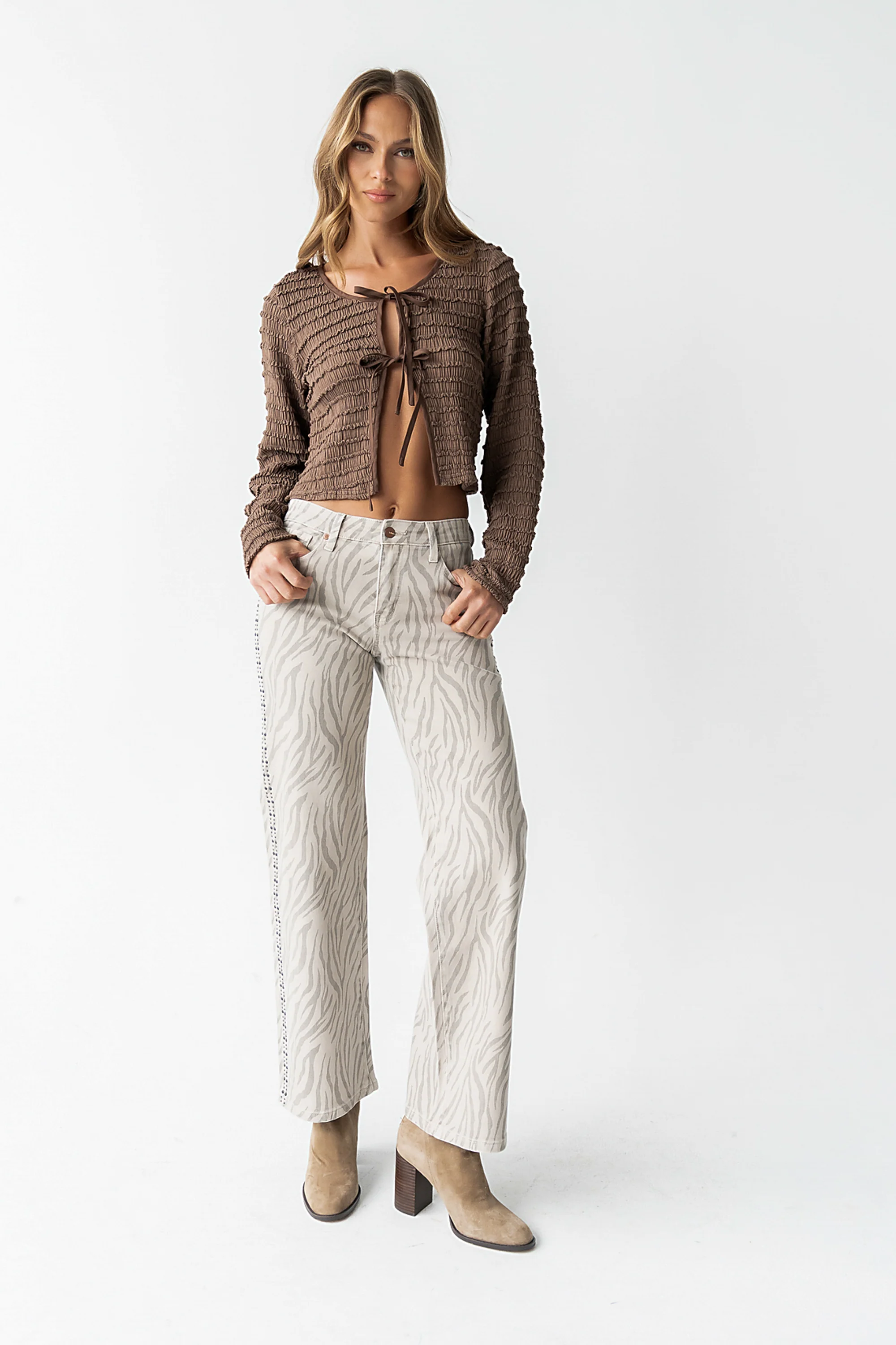 Jordy Textured Top in Brown - FINAL SALE - Image 3