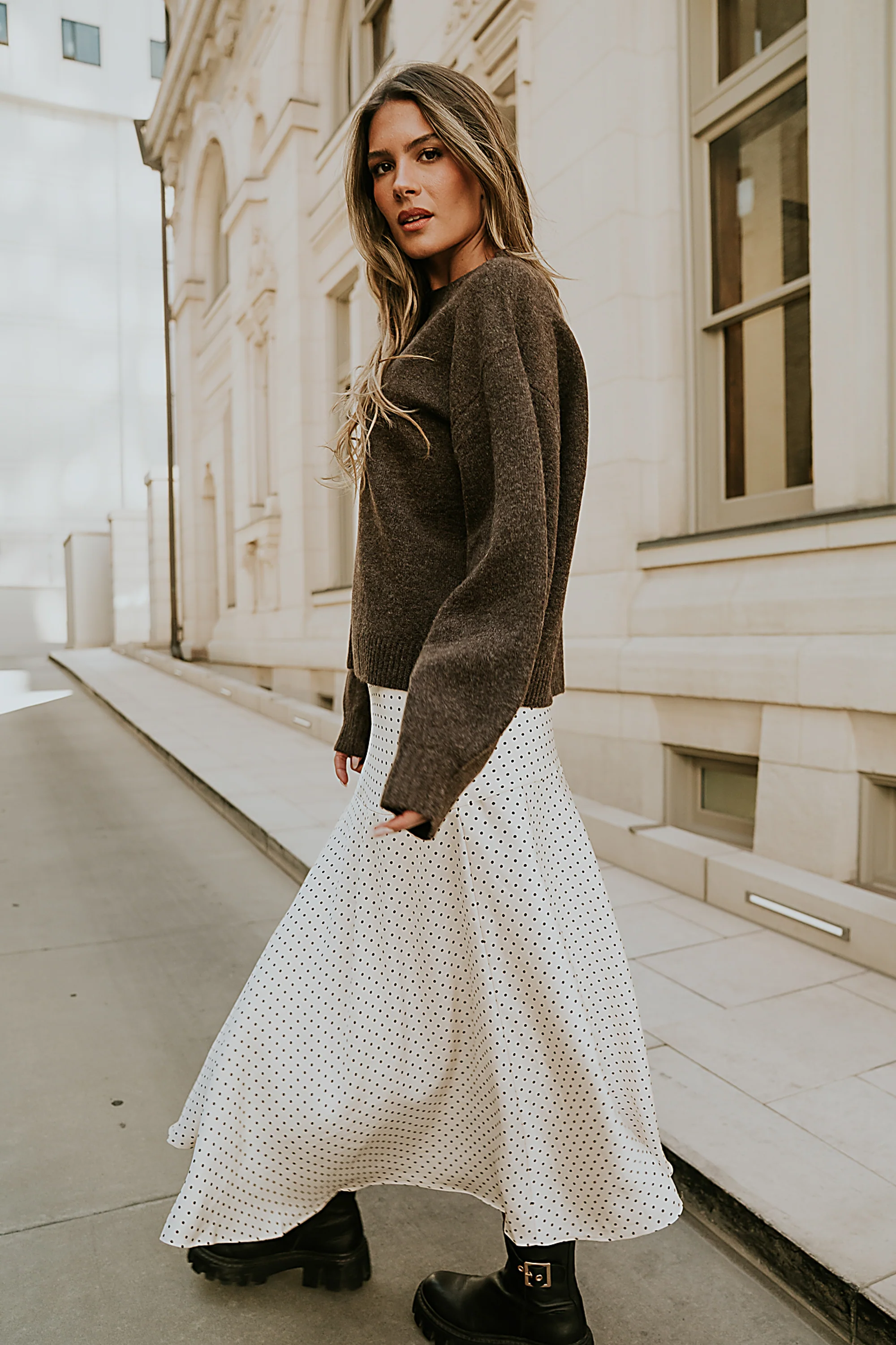 Josey Oversized Sweater in Brown - FINAL SALE - Image 8
