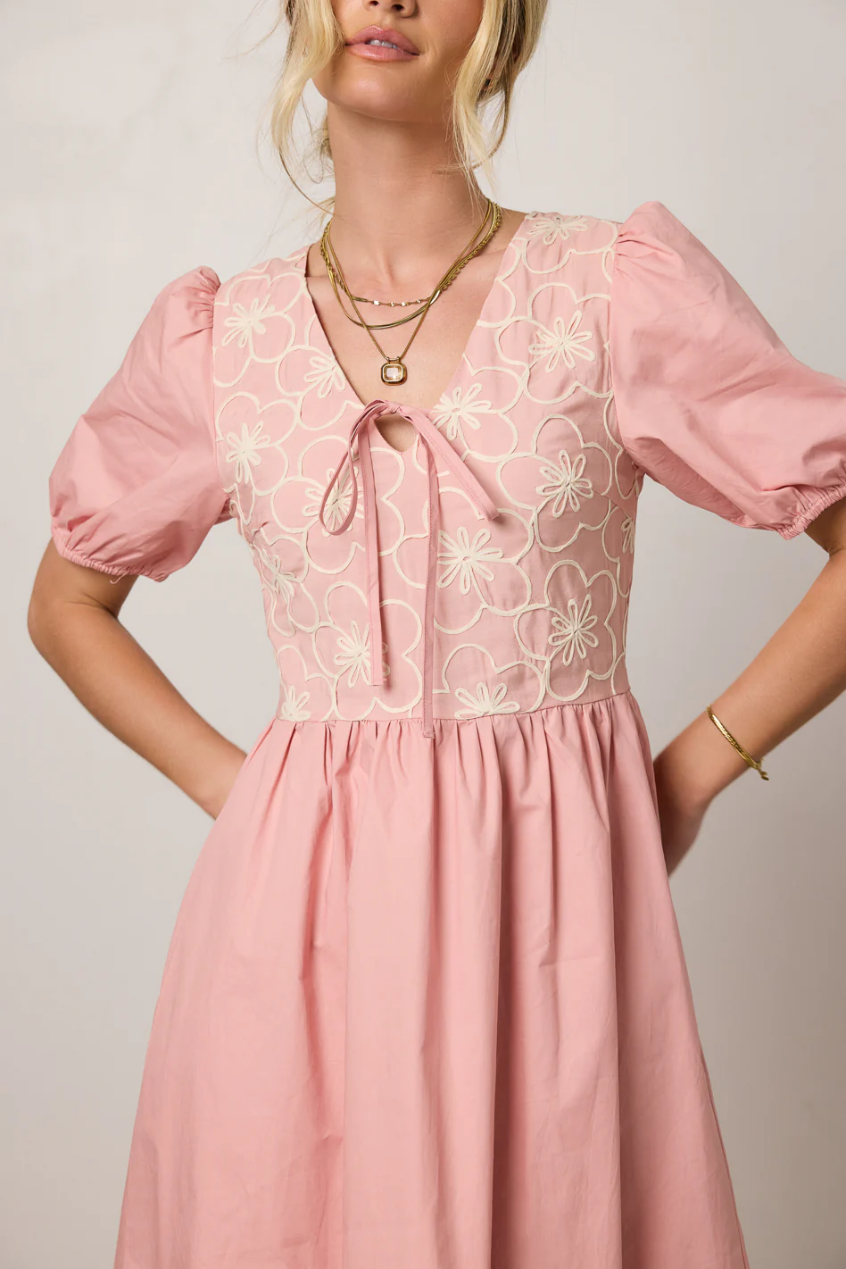 Jozette Floral Midi Dress in Pink - FINAL SALE - Image 4