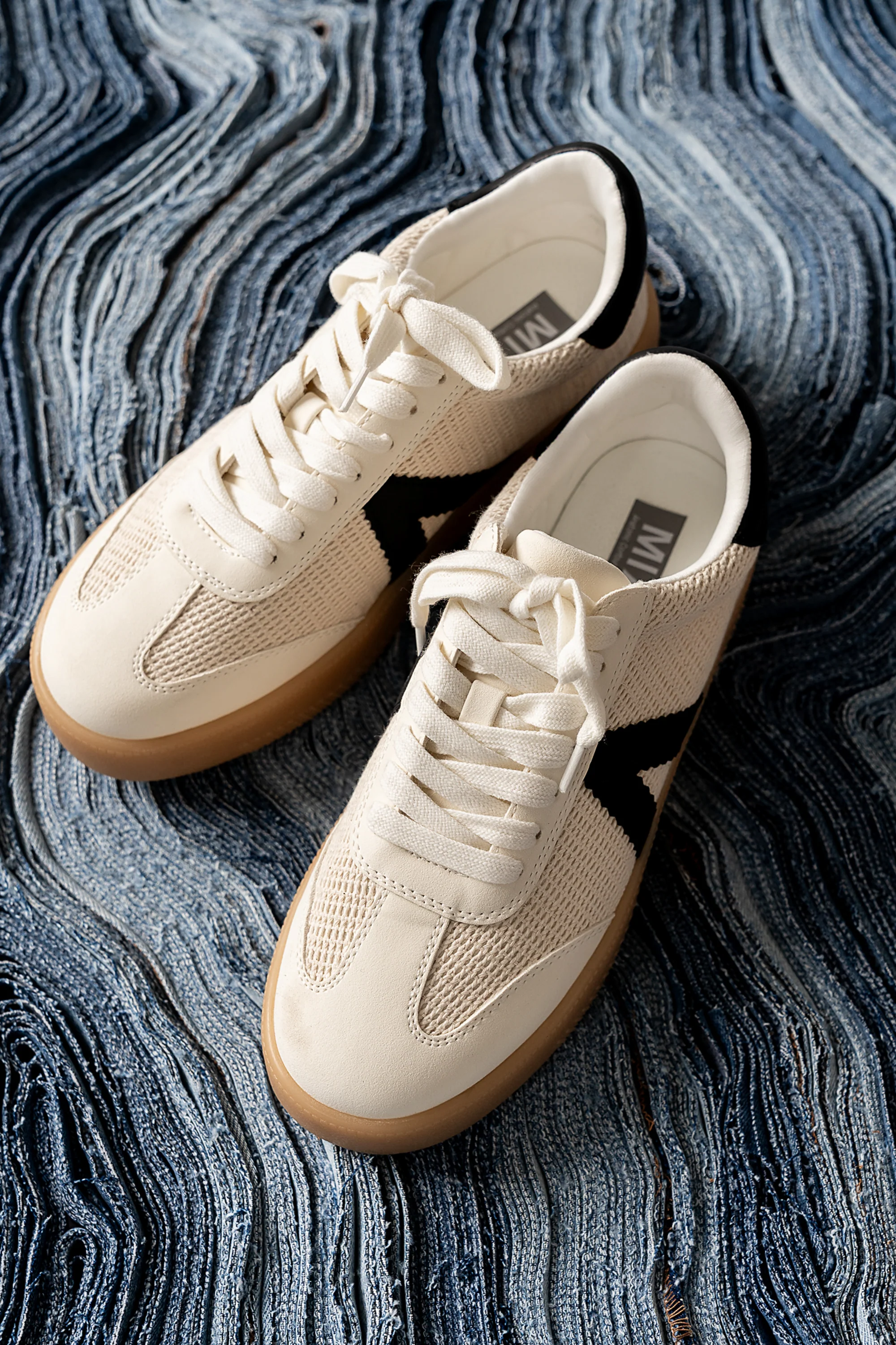 Kaison Mesh Sneakers - FINAL SALE - Image 2