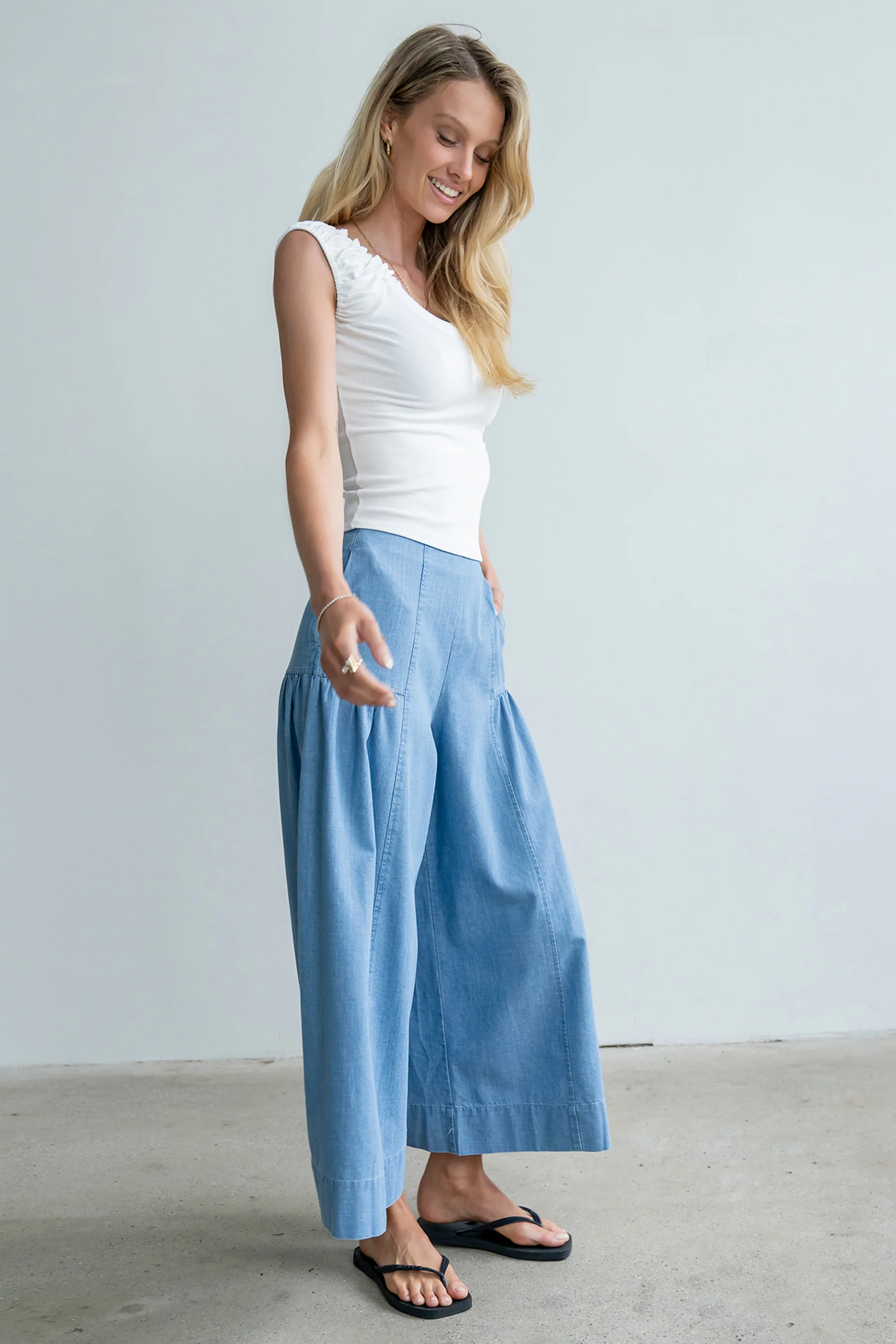 Kali Cropped Wide Leg Pants - Image 9