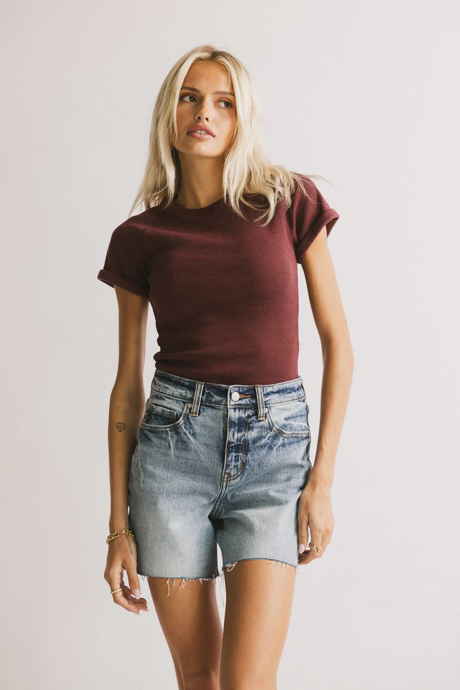 Kammie Ribbed Basic Tee in Maroon - FINAL SALE - Image 6