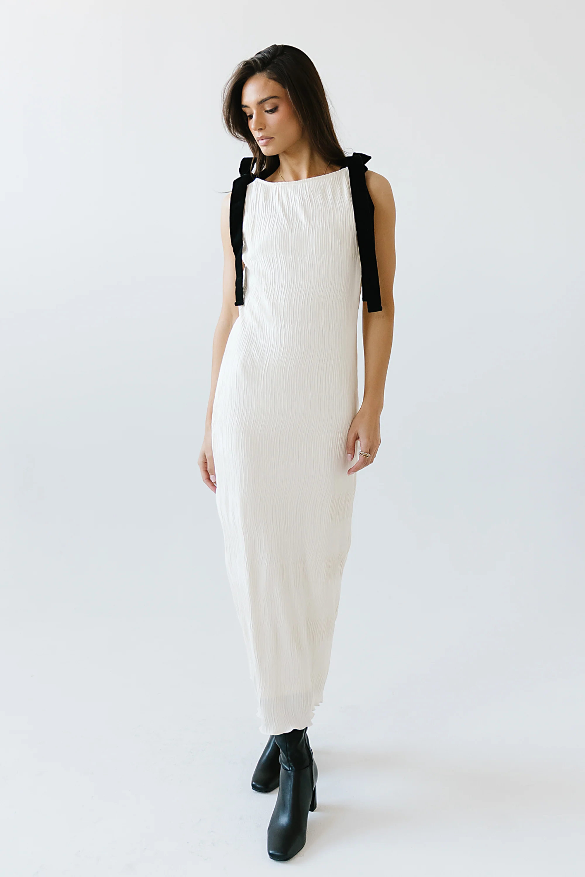 Kasey Textured Maxi Dress - FINAL SALE - Image 5