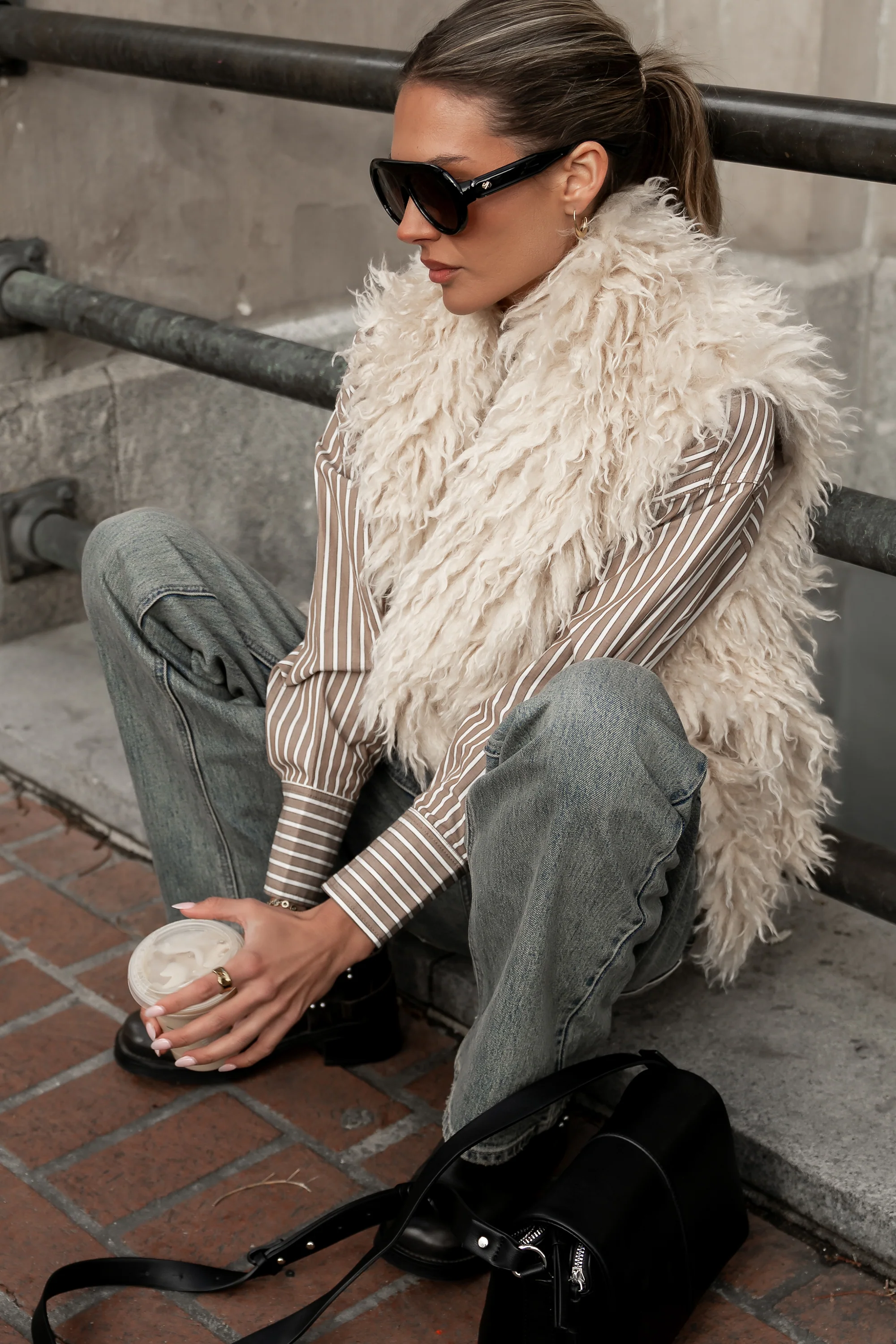 Kassie Faux Fur Vest - Image 5