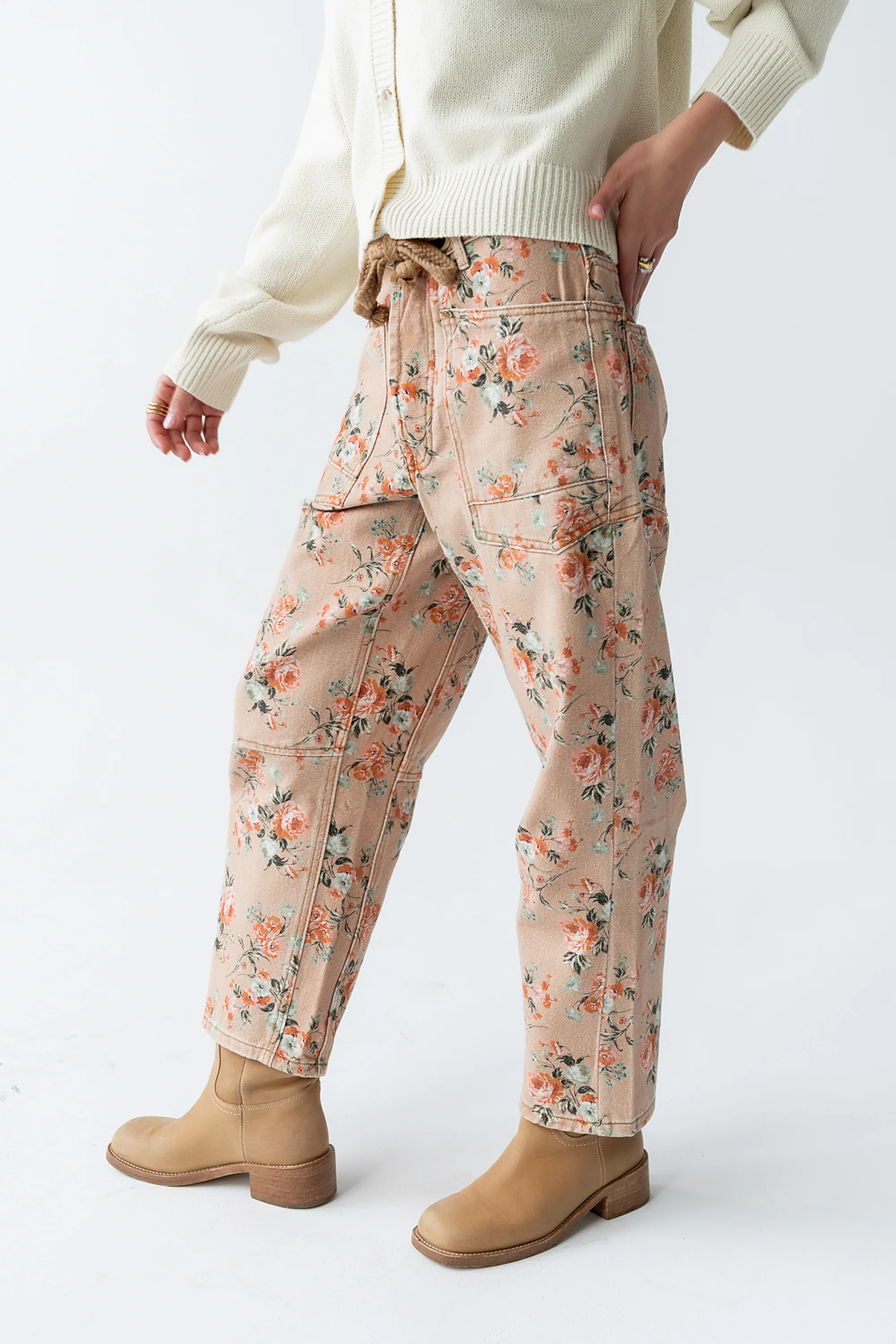 Kellie Floral Barrel Jeans in Vintage Ginger - Image 3