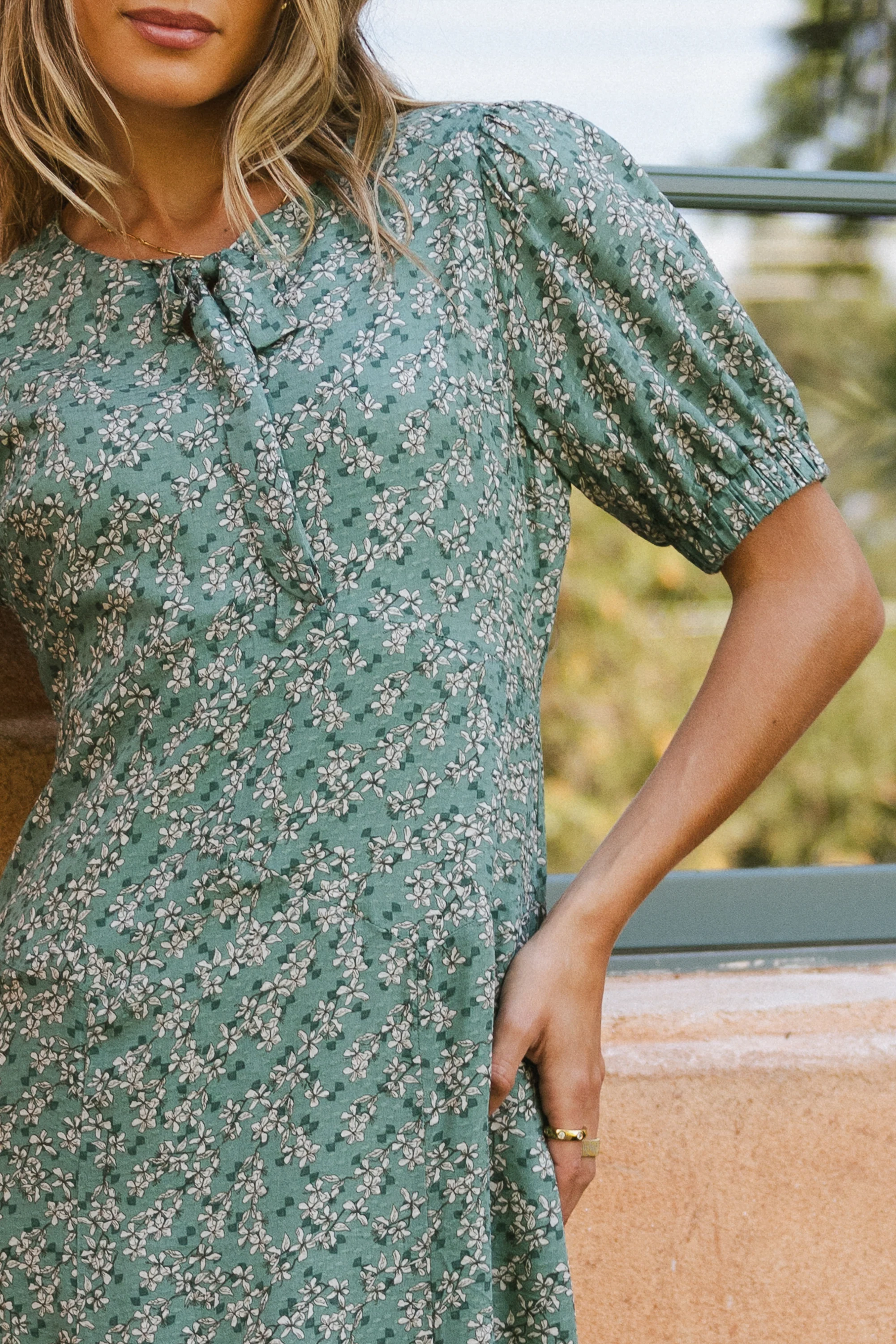 Kelsey Floral Midi Dess - FINAL SALE - Image 10