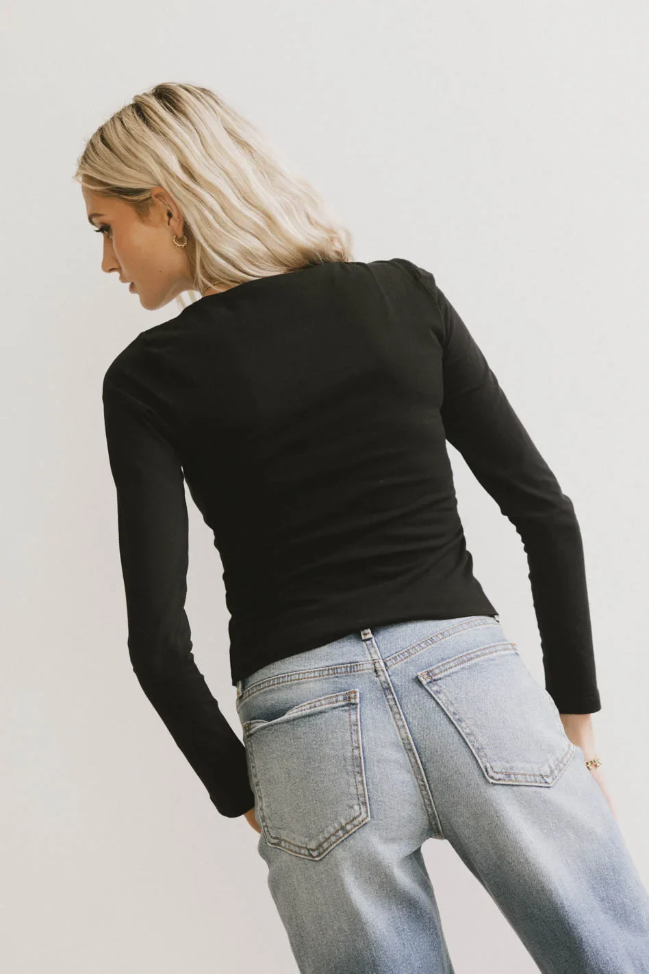 Kendra Basic Top in Black - FINAL SALE - Image 4