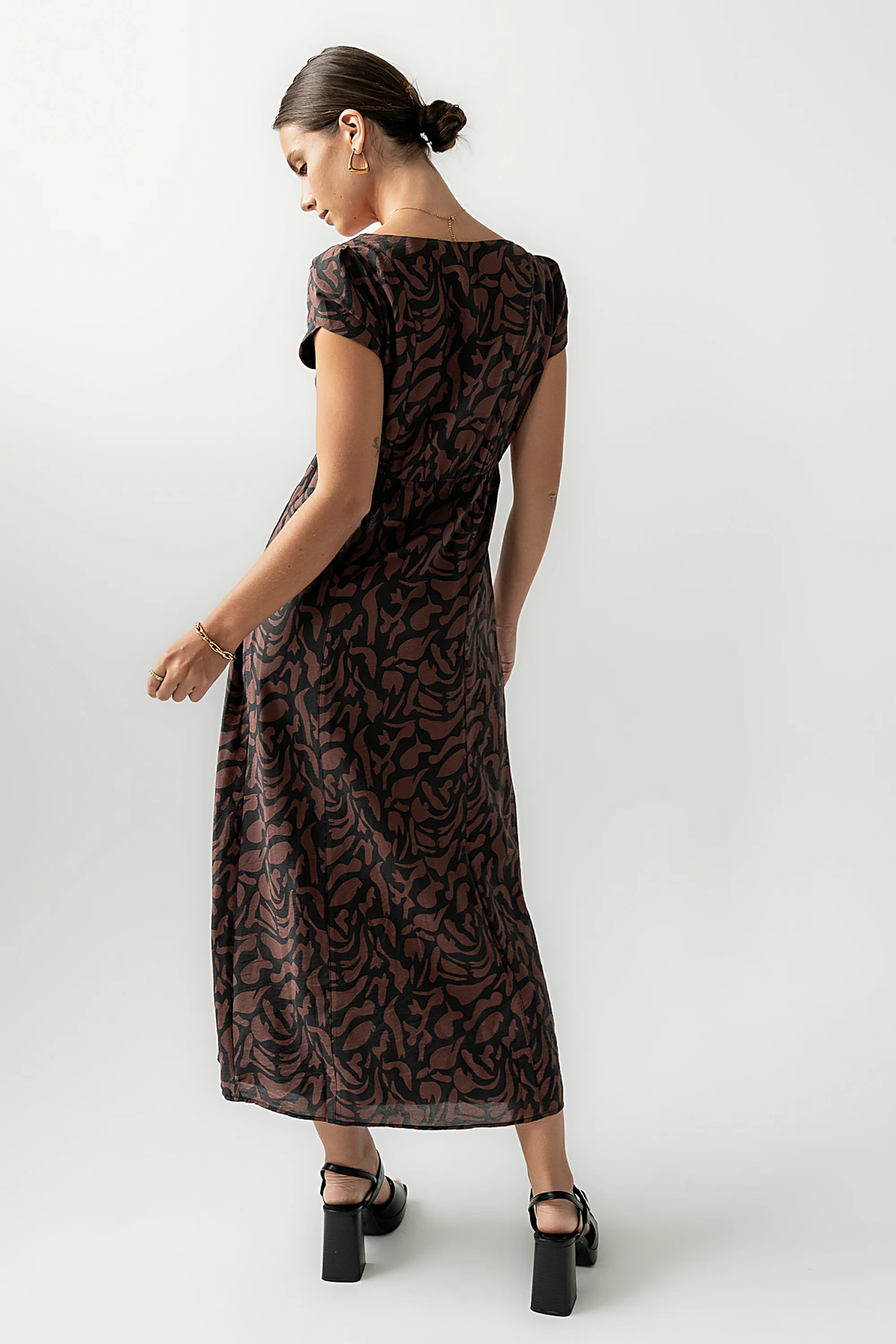 Kennedy Abstract Maxi Dress - FINAL SALE - Image 4