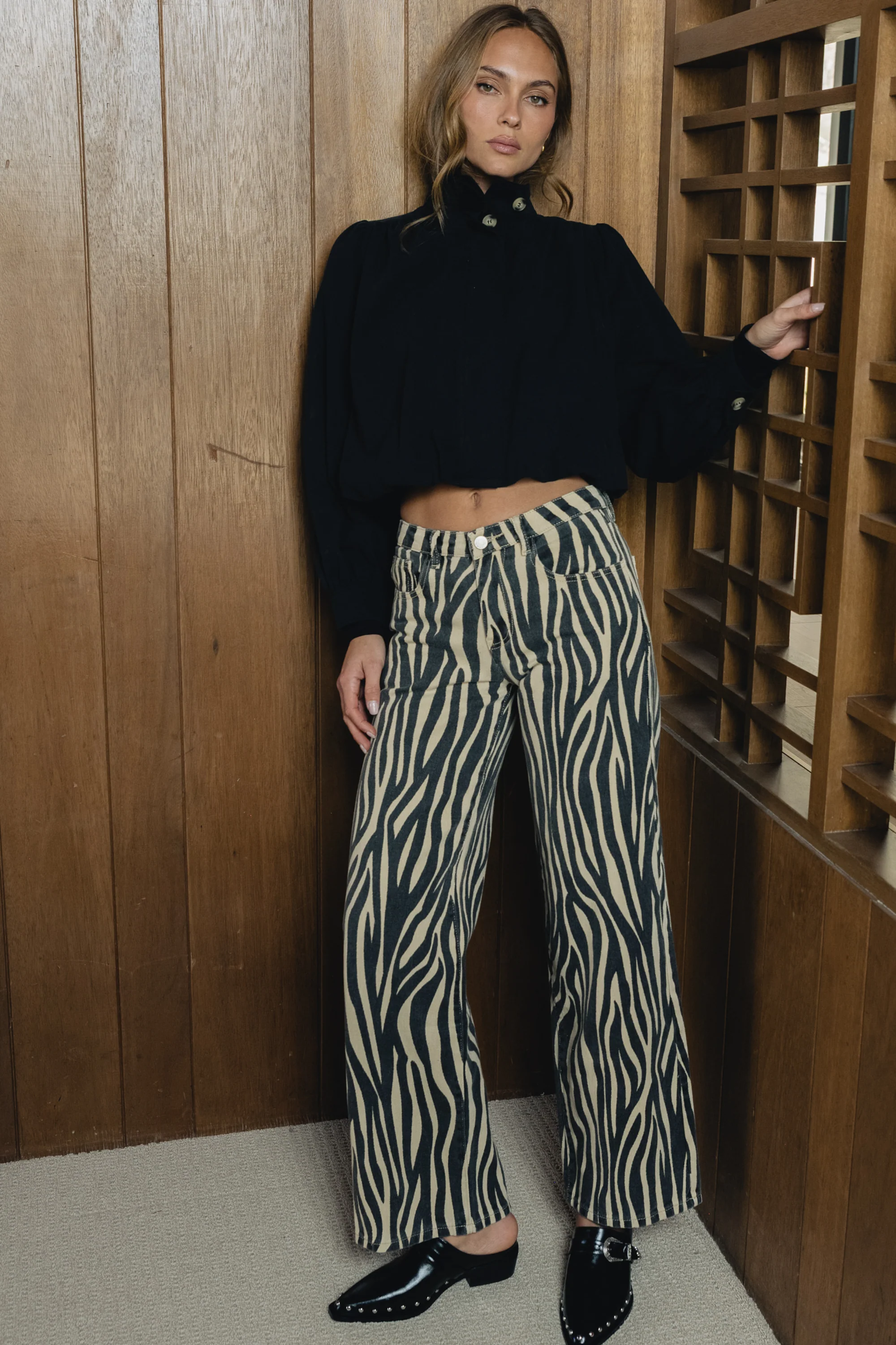 Kenzie Wide Leg Jeans in Zebra - Image 3