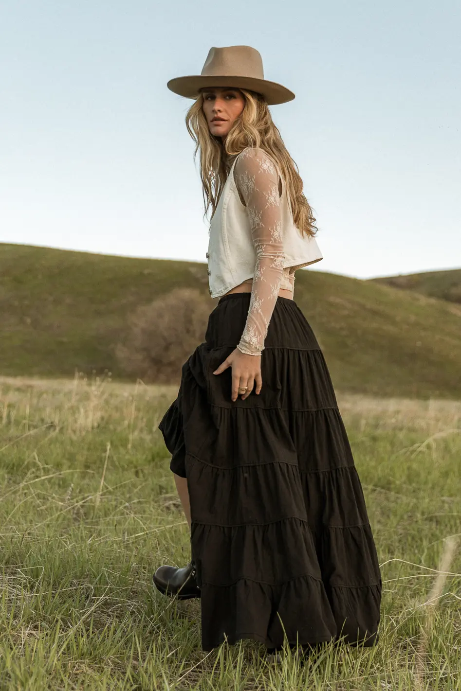 Kenzington Tiered Skirt Black - Image 4