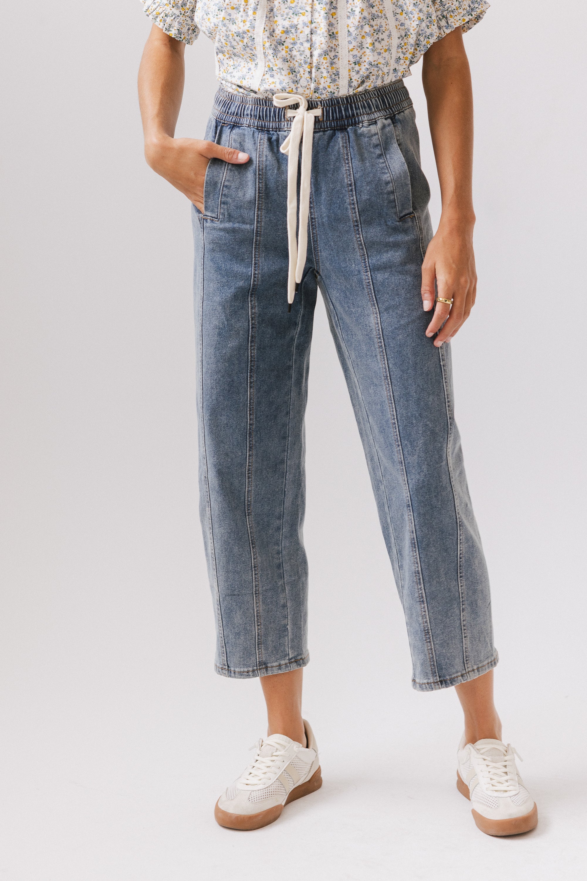 Khai Cropped Pants in Denim - FINAL SALE - Image 5