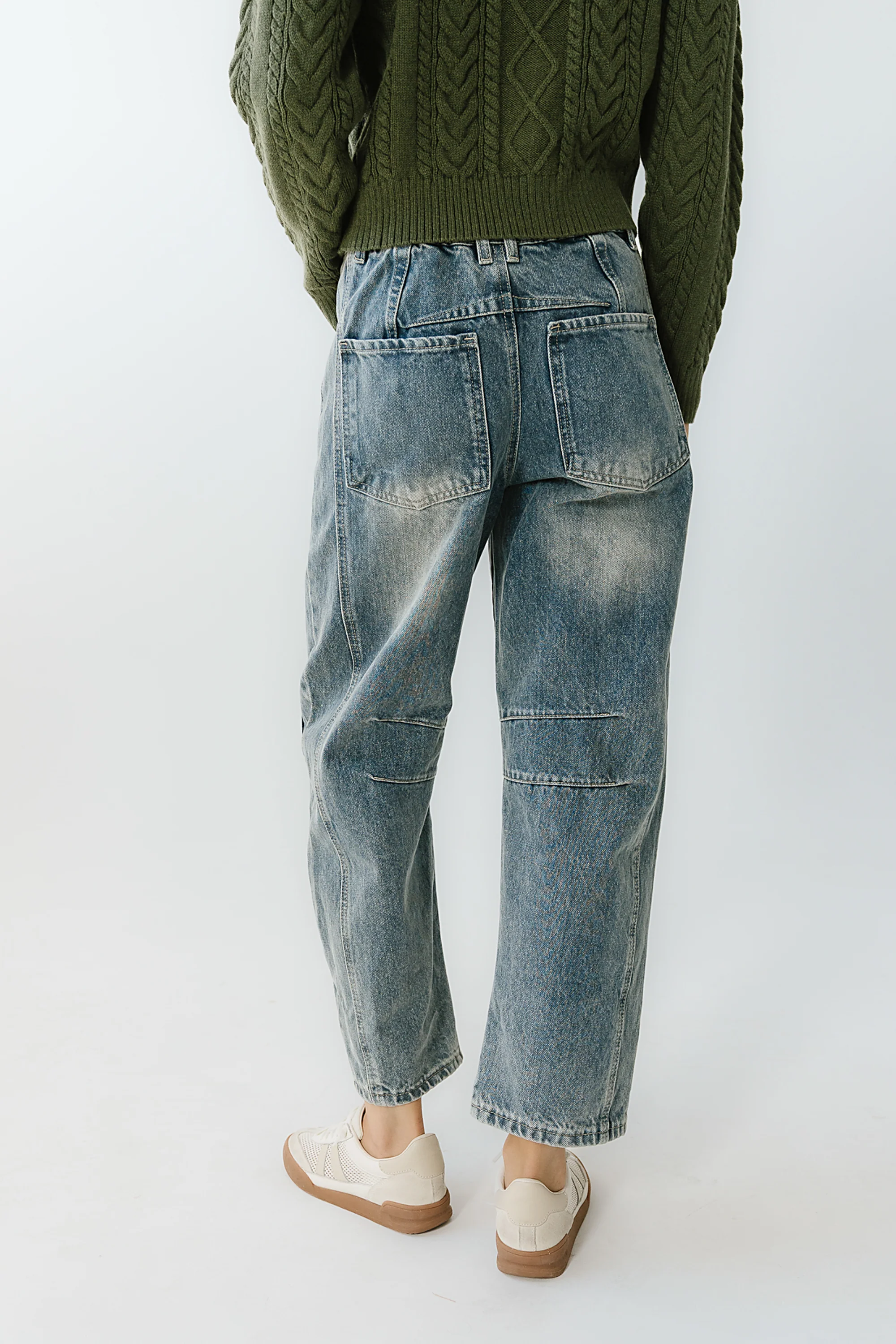 Kinsey Embroidered Barrel Jeans in Medium Wash - Image 3