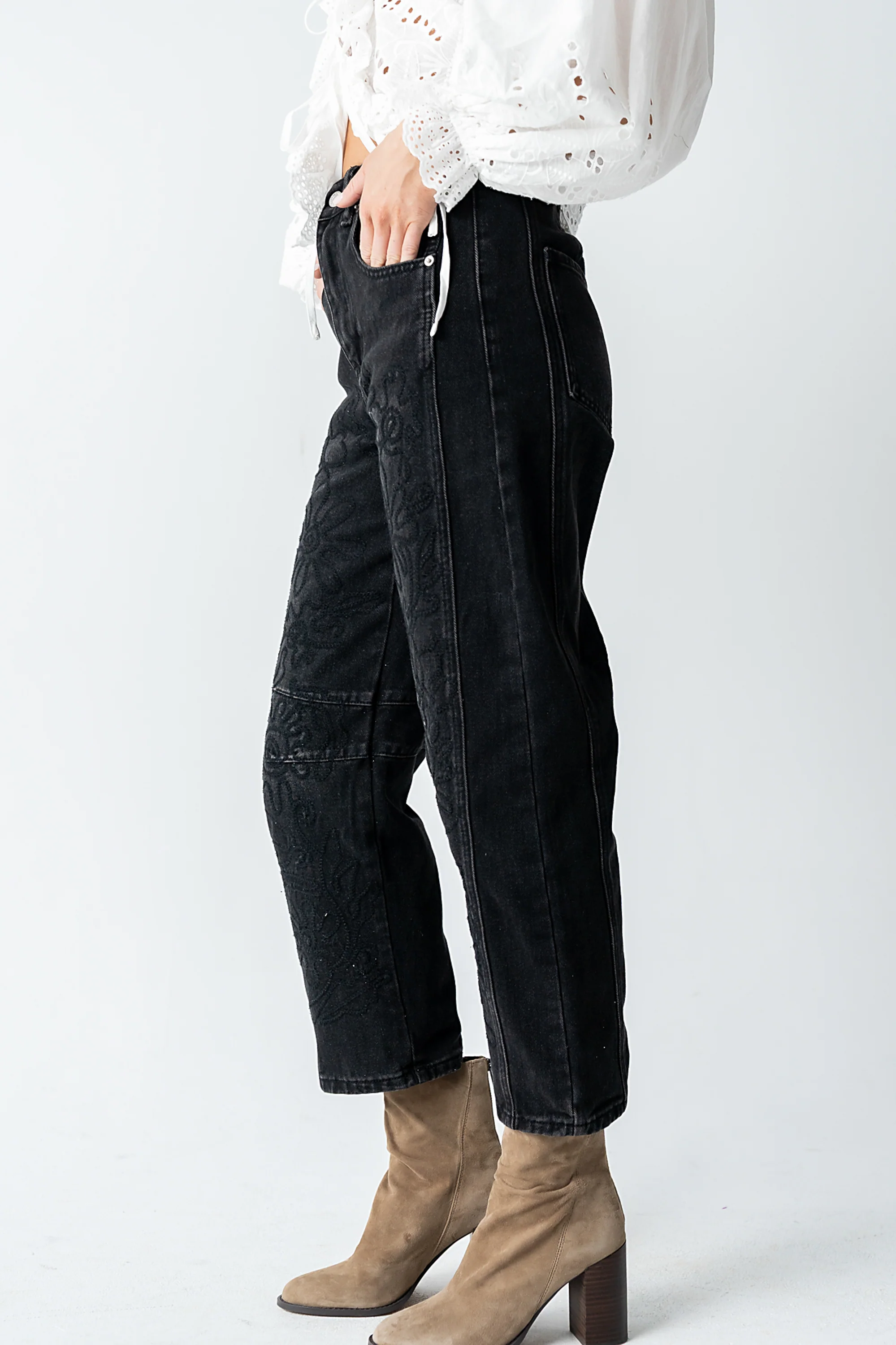 Kinsey Embroidered Barrel Jeans in Faded Black - Image 6