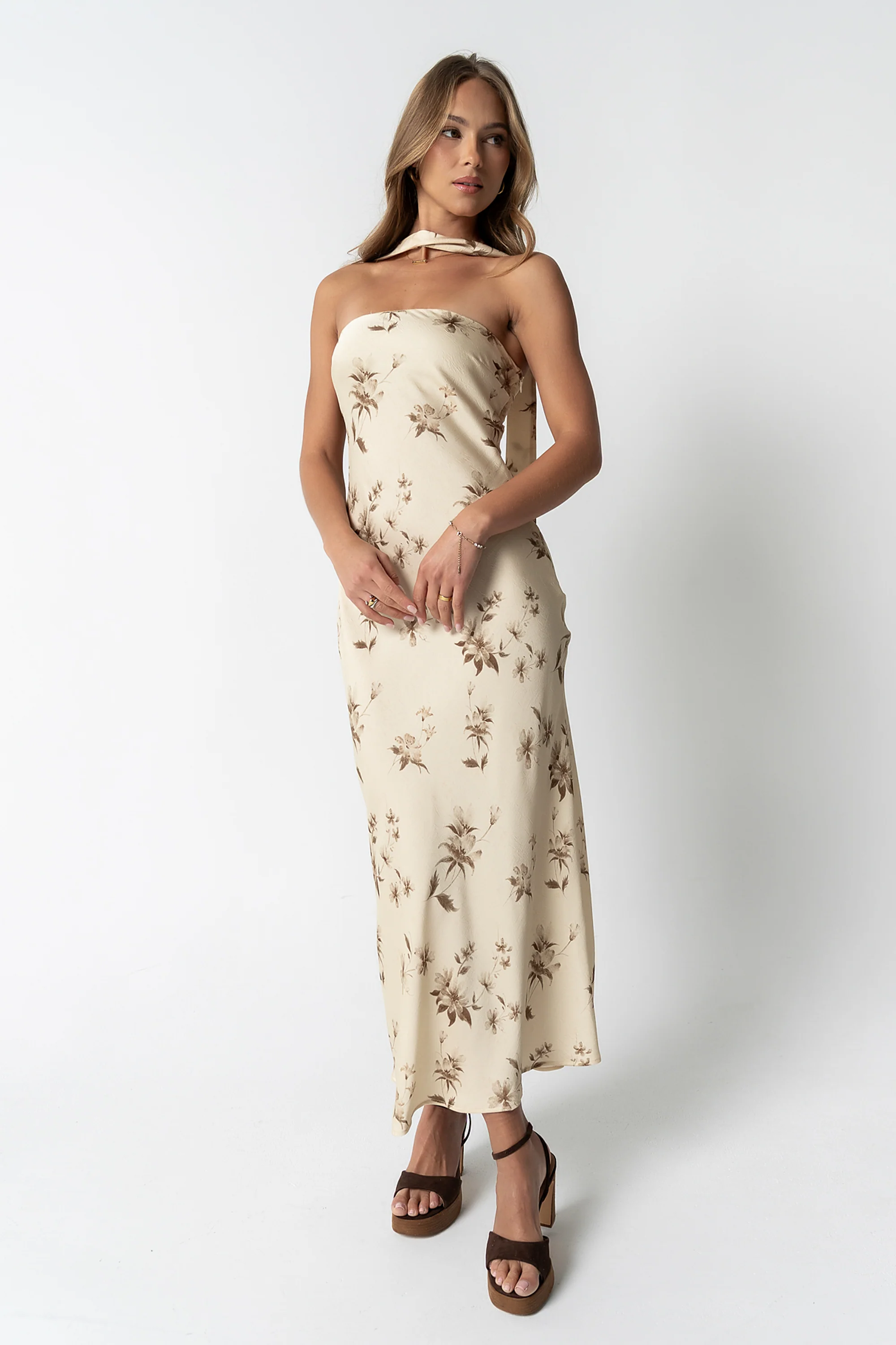 Kortnee Sleeveless Maxi Dress - Image 8