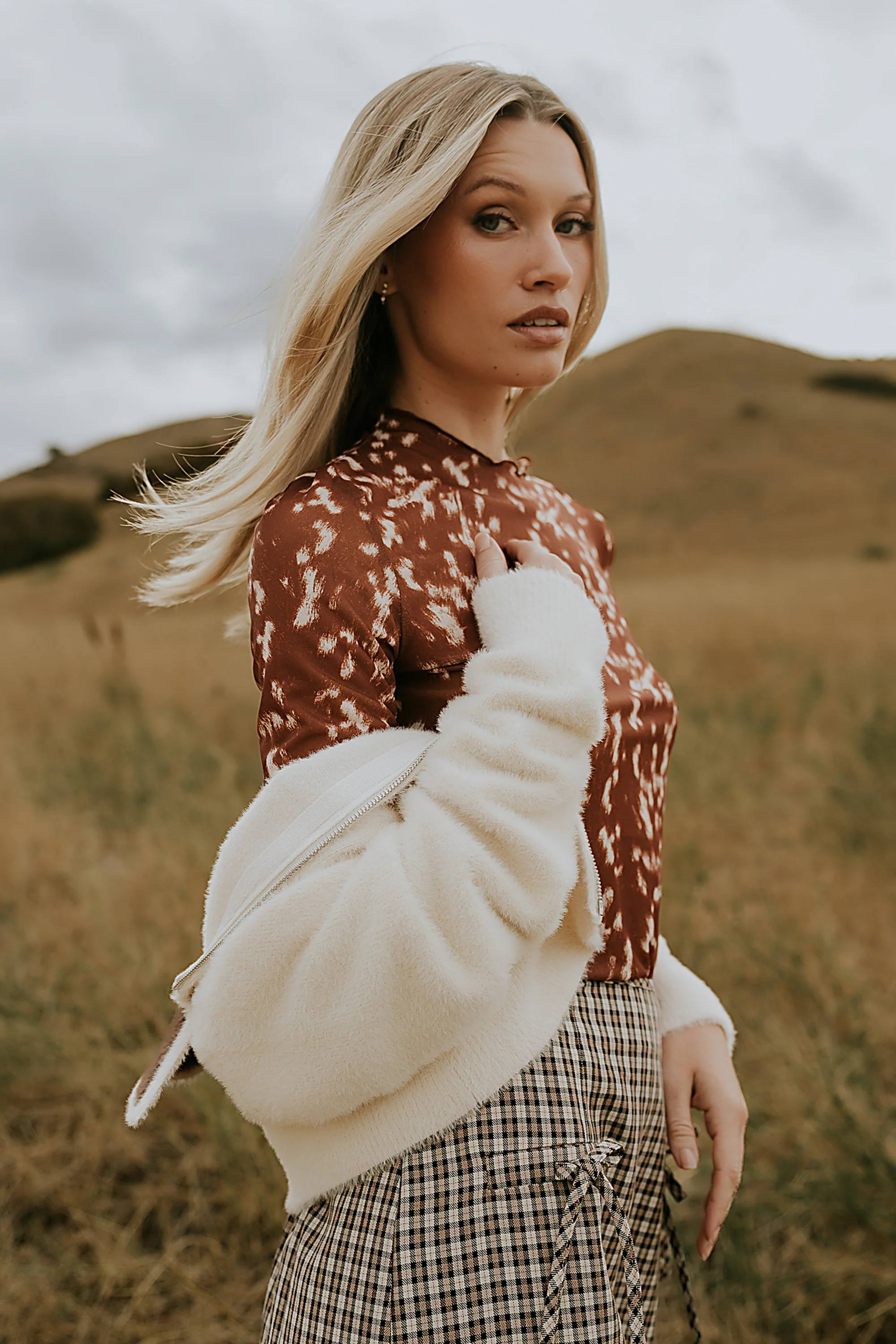 Kourtney Abstract Mesh Top - FINAL SALE - Image 6