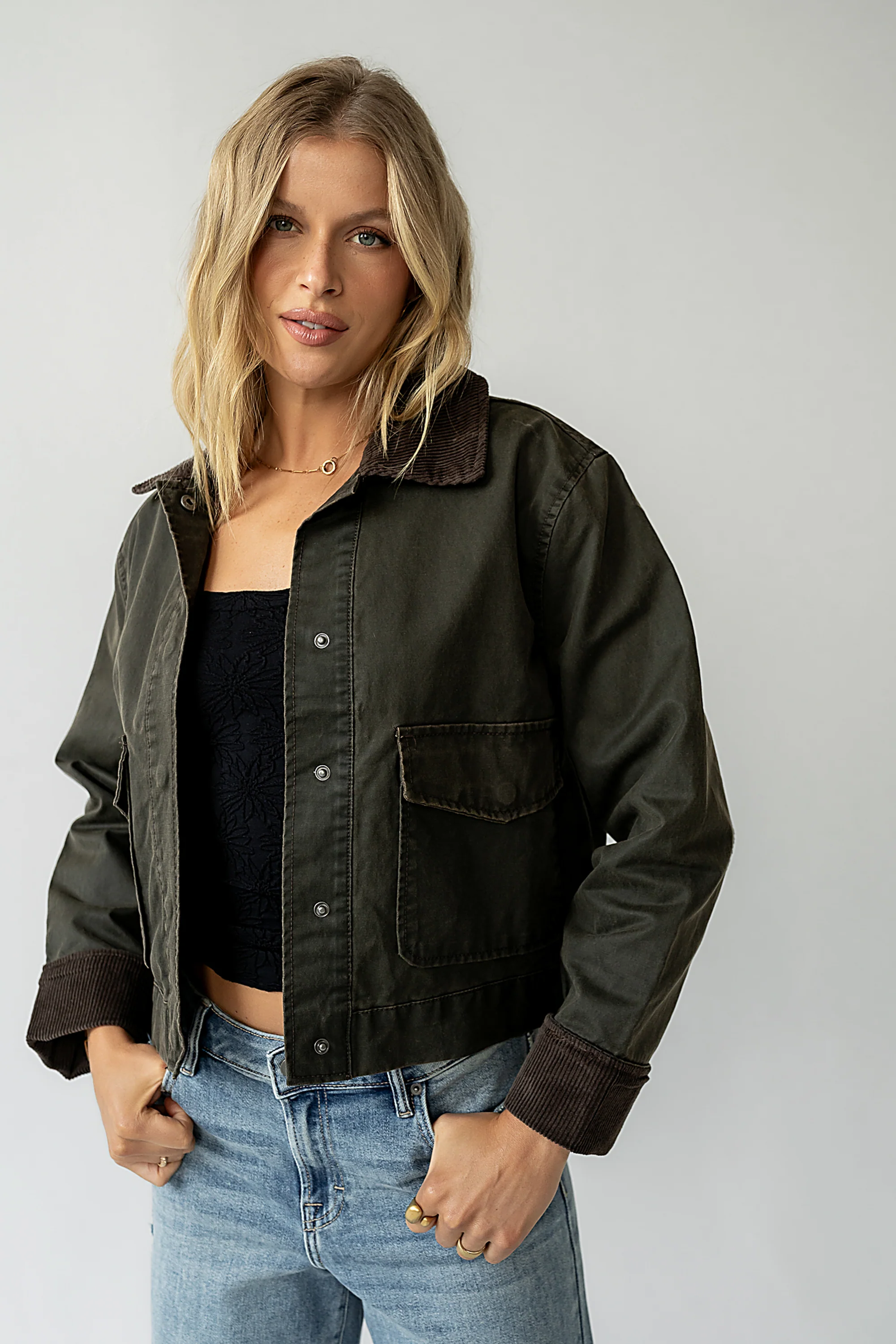 Krue Contrast Jacket in Olive - FINAL SALE - Image 2