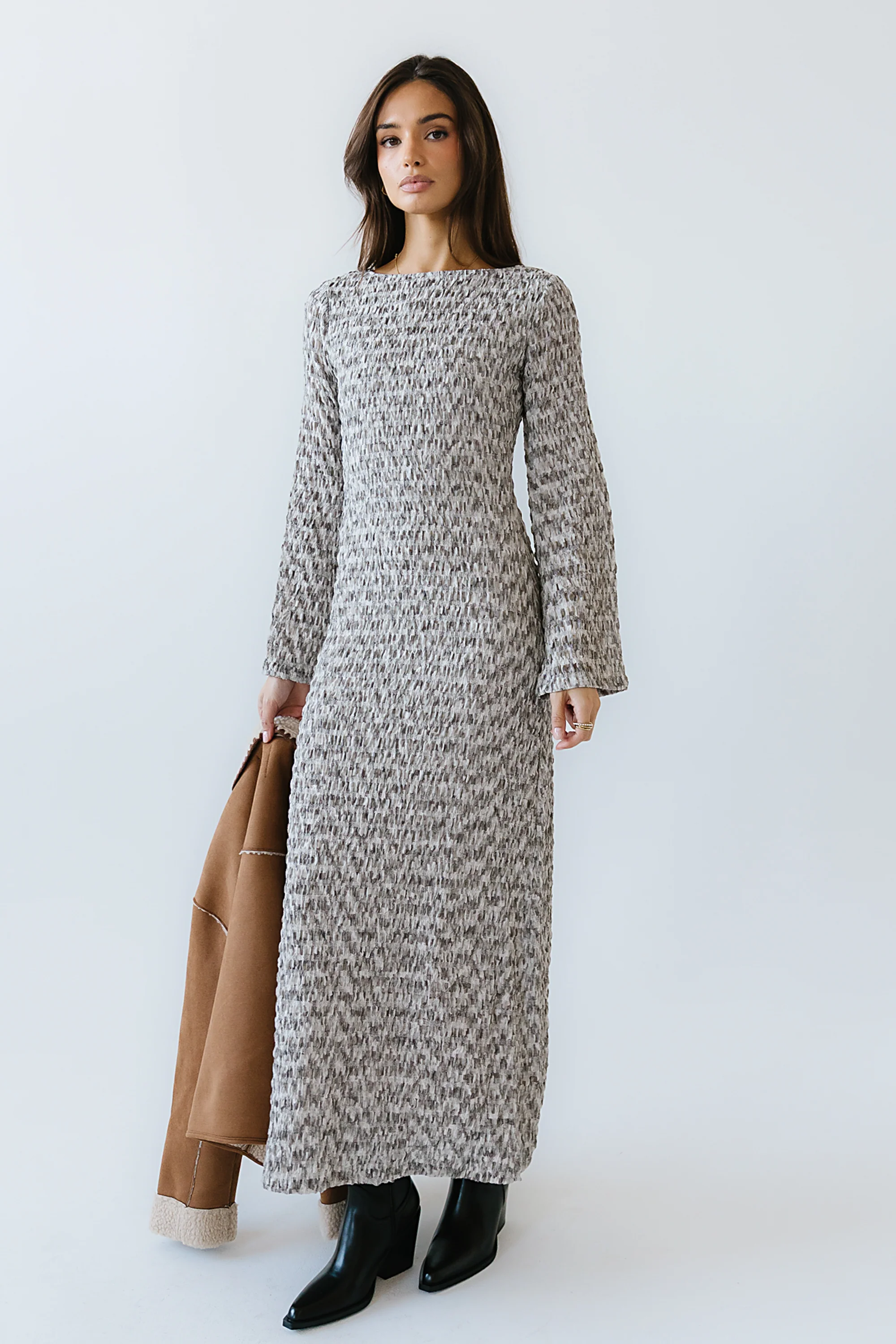 Lennon Textured Maxi Dress - FINAL SALE - Image 4