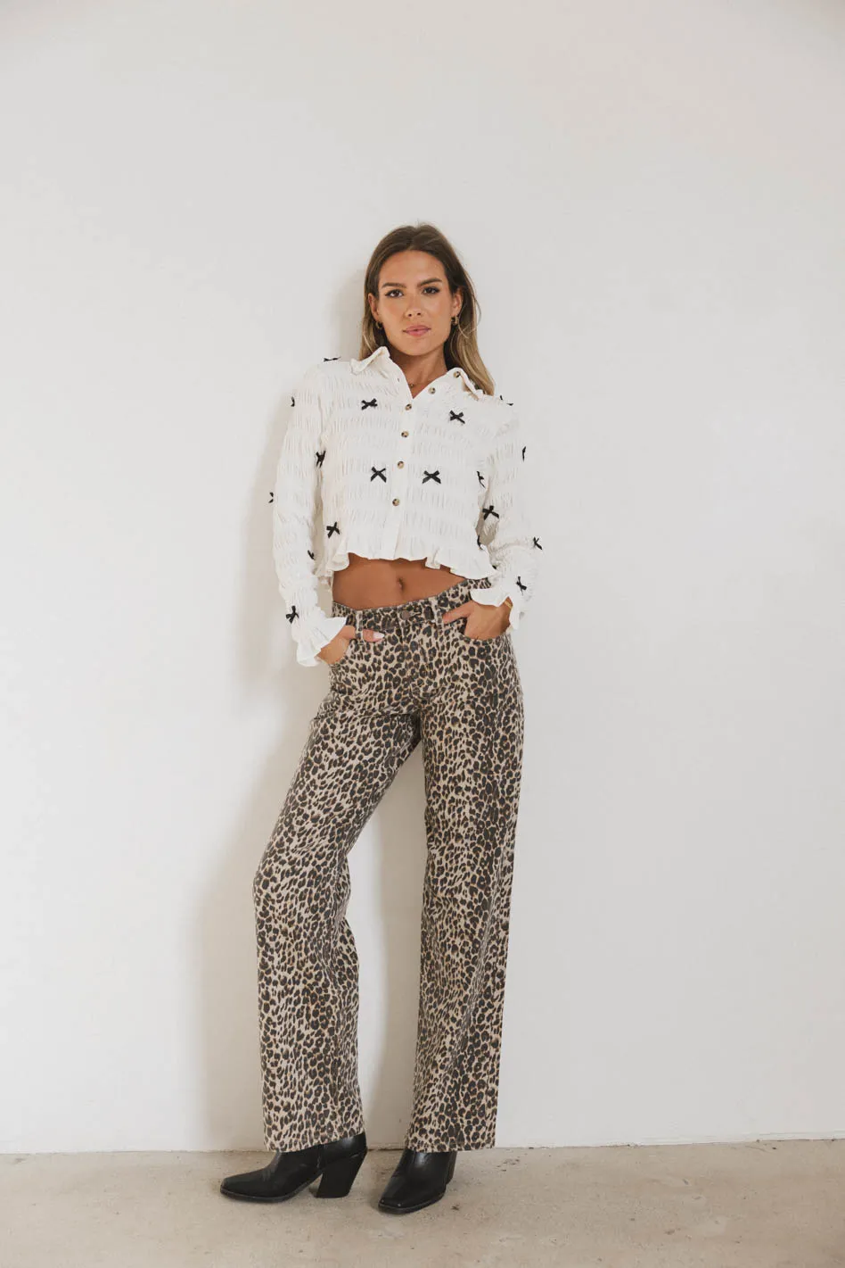 Leonora Blouse in White - FINAL SALE - Image 5