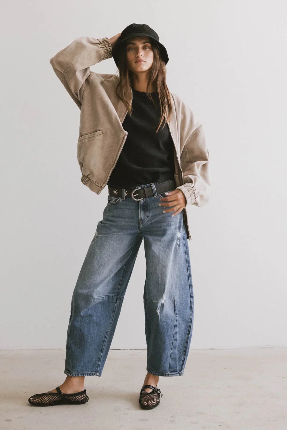 Lex Barrel Jeans in Medium Wash - FINAL SALE - Image 3