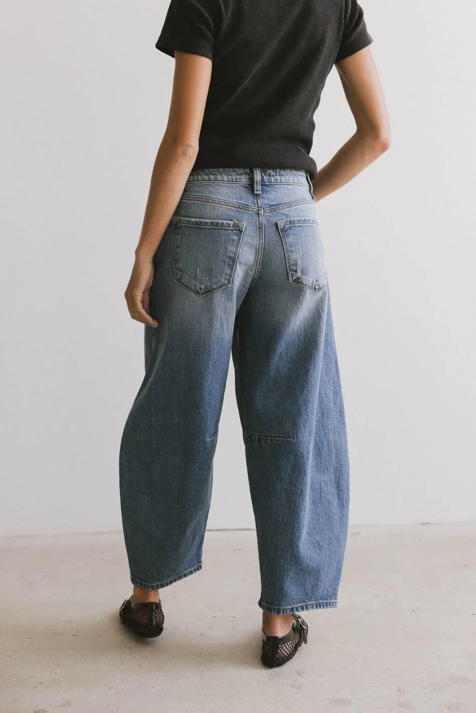 Lex Barrel Jeans in Medium Wash - FINAL SALE - Image 5