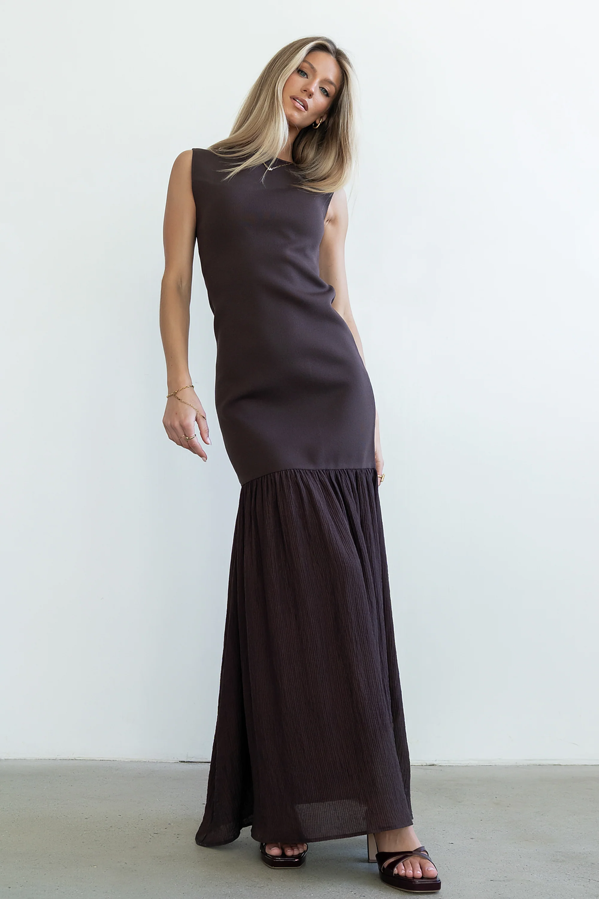 Lindsey Mermaid Maxi Dress in Brown - FINAL SALE - Image 5