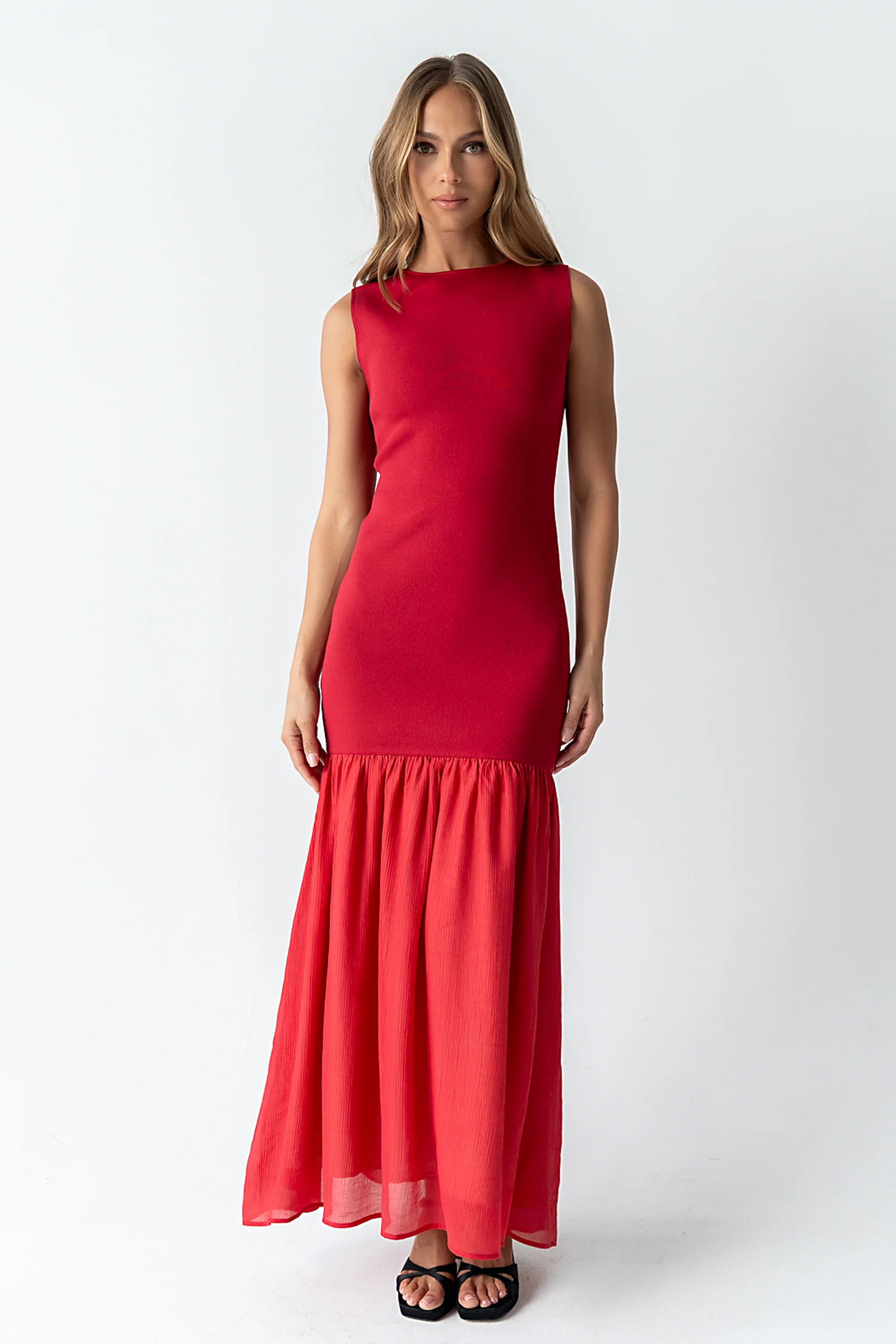 Lindsey Mermaid Maxi Dress in Red - Image 8