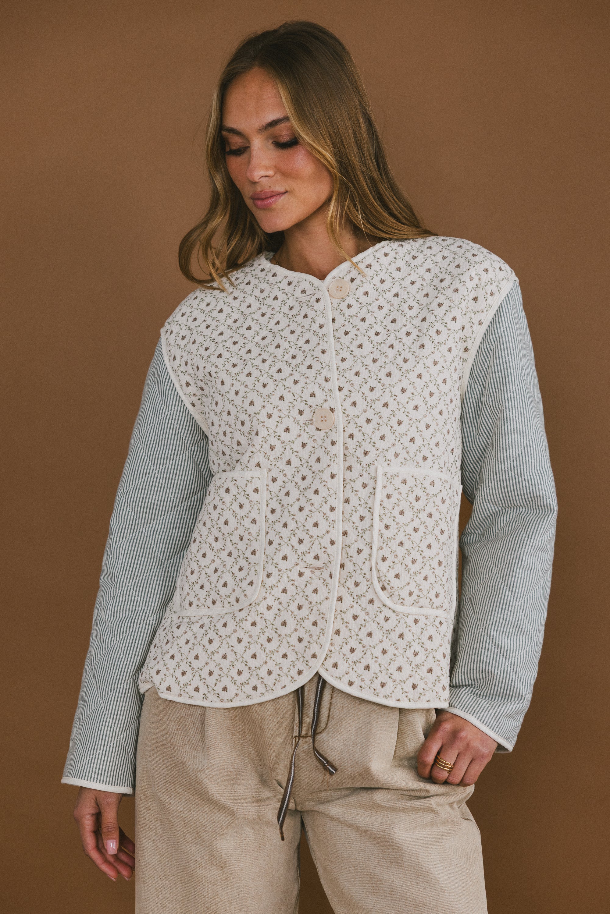 Lucas Quilted Jacket in Forest - Image 7