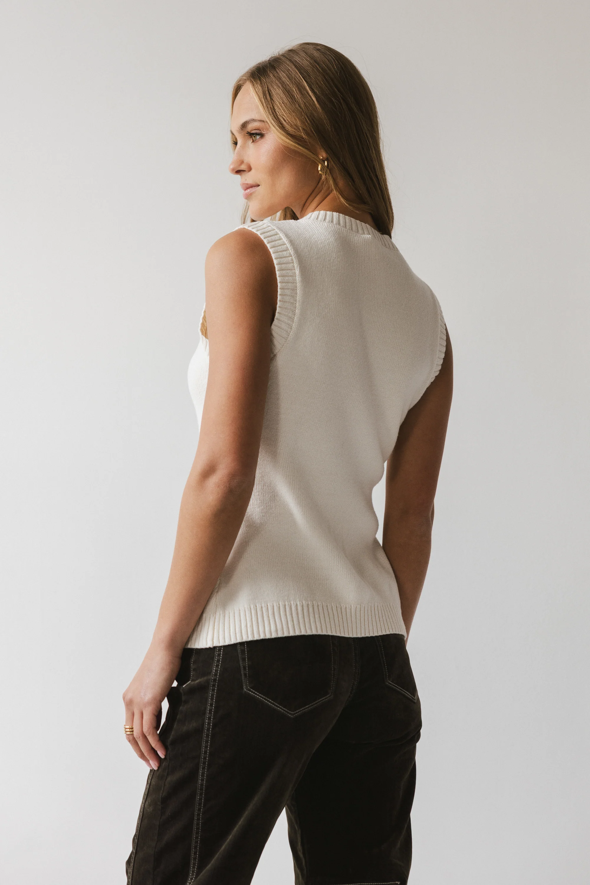 Maia Knit Vest - Image 7