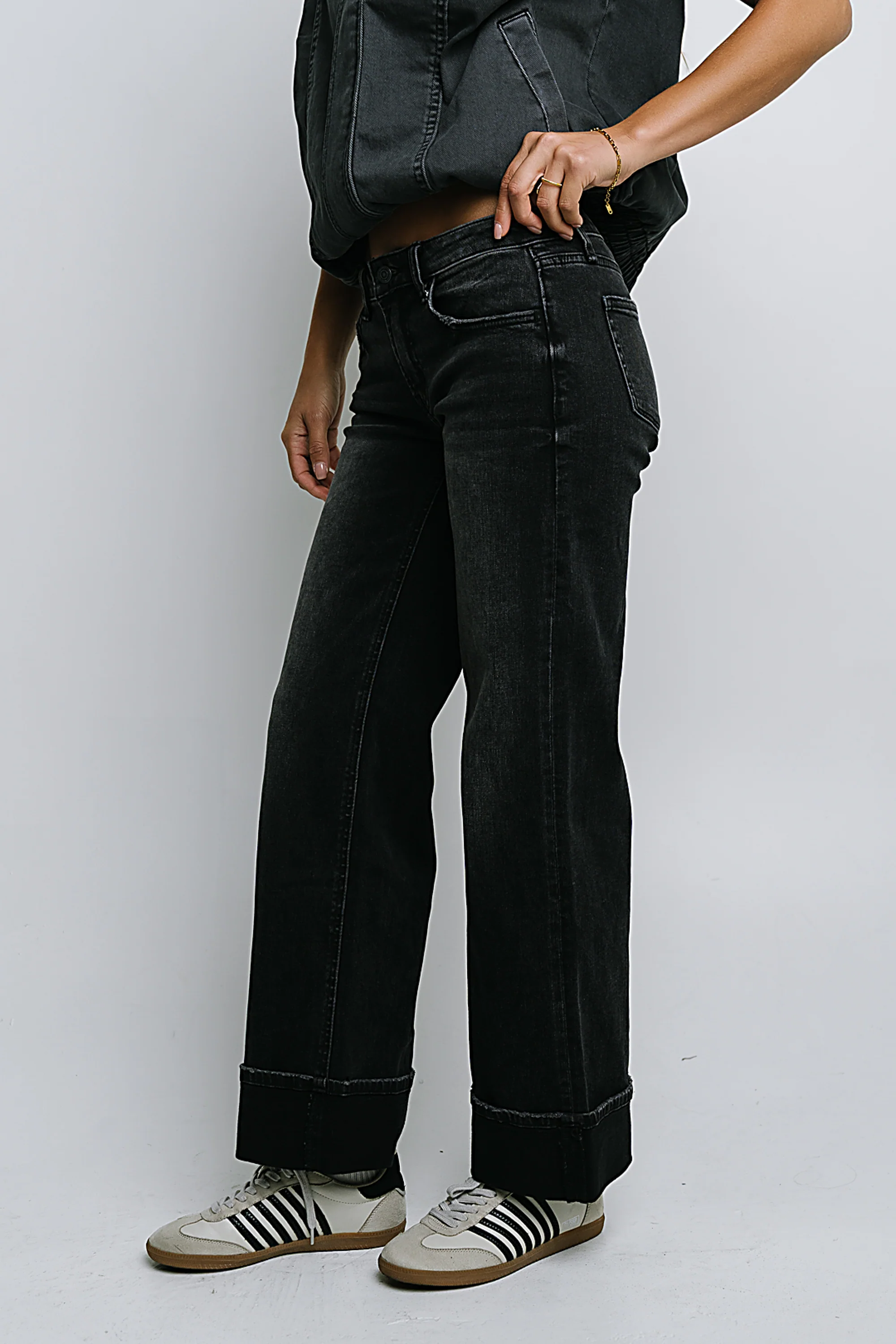 Marcia Cuffed Baggy Jeans in Faded Black - Image 3