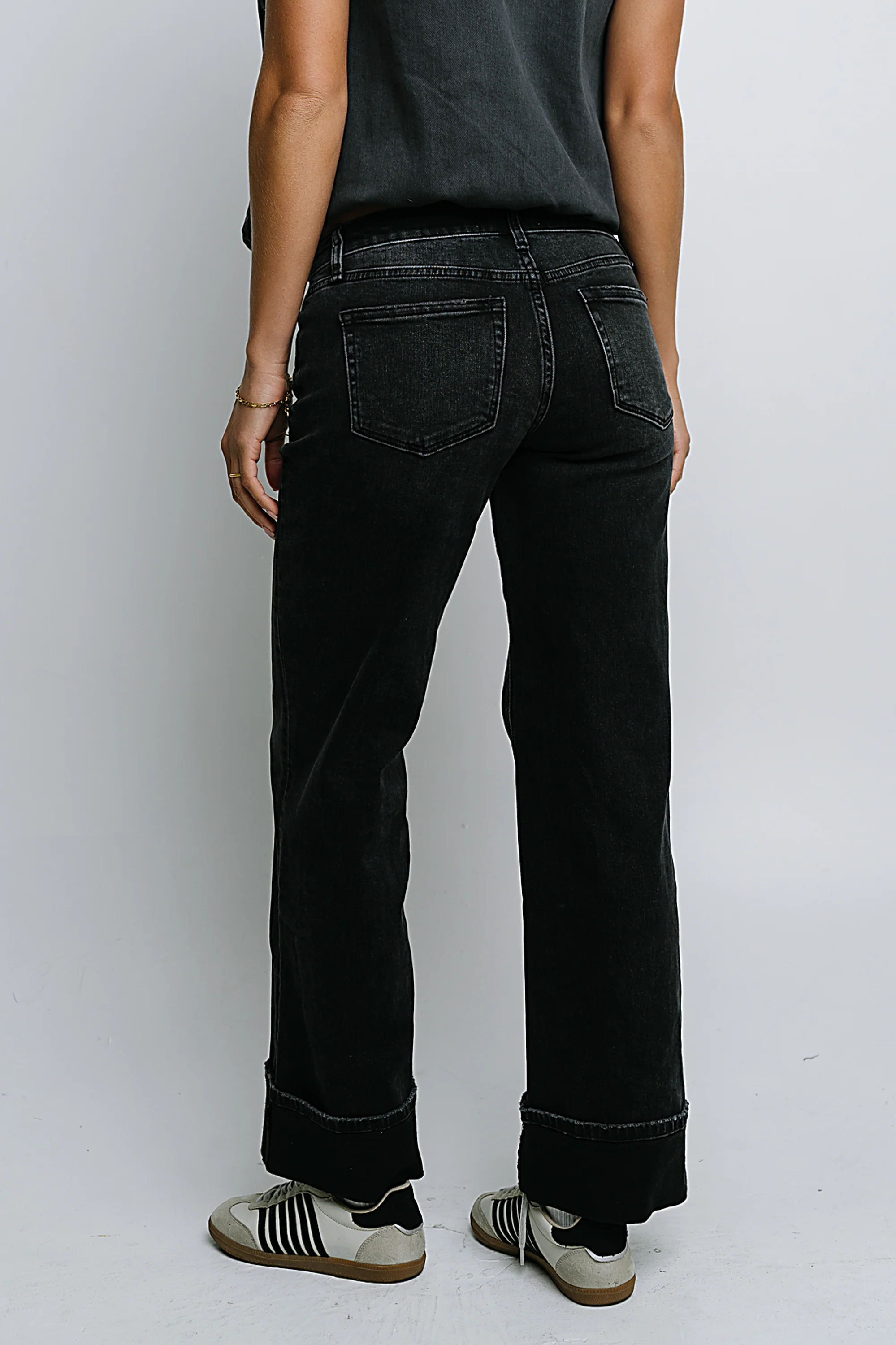 Marcia Cuffed Baggy Jeans in Faded Black - Image 4